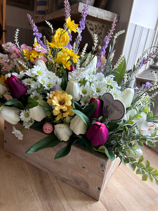 Spring rustic  (TROUGH FLOWER BOX) FREE P&