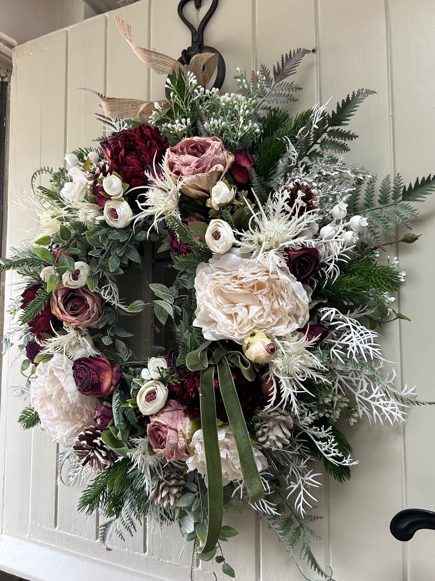 “ICE QUEEN” Christmas wreath (FREE P&P)