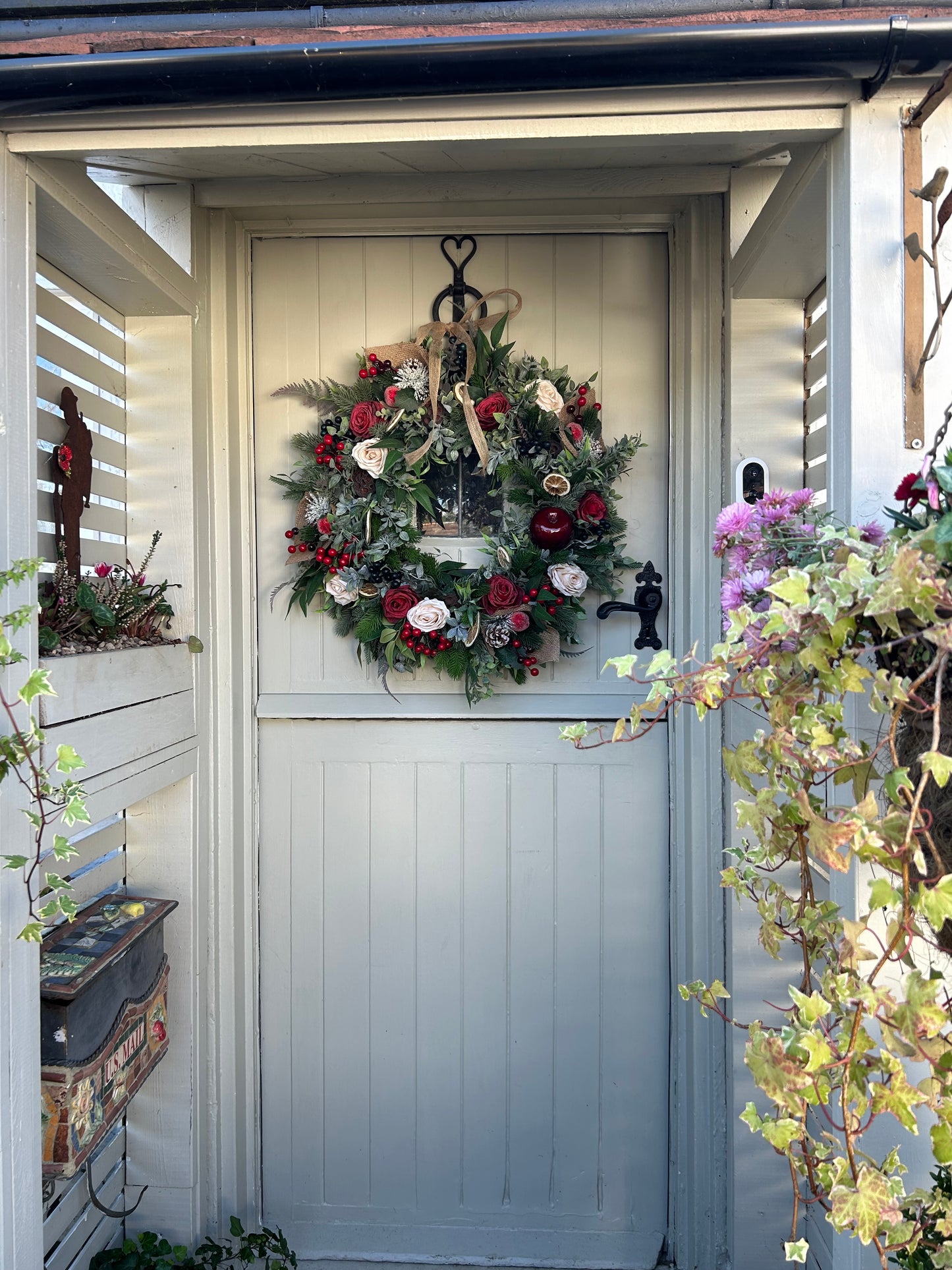 “LADY IN RED” Christmas wreath (FREE P&P)