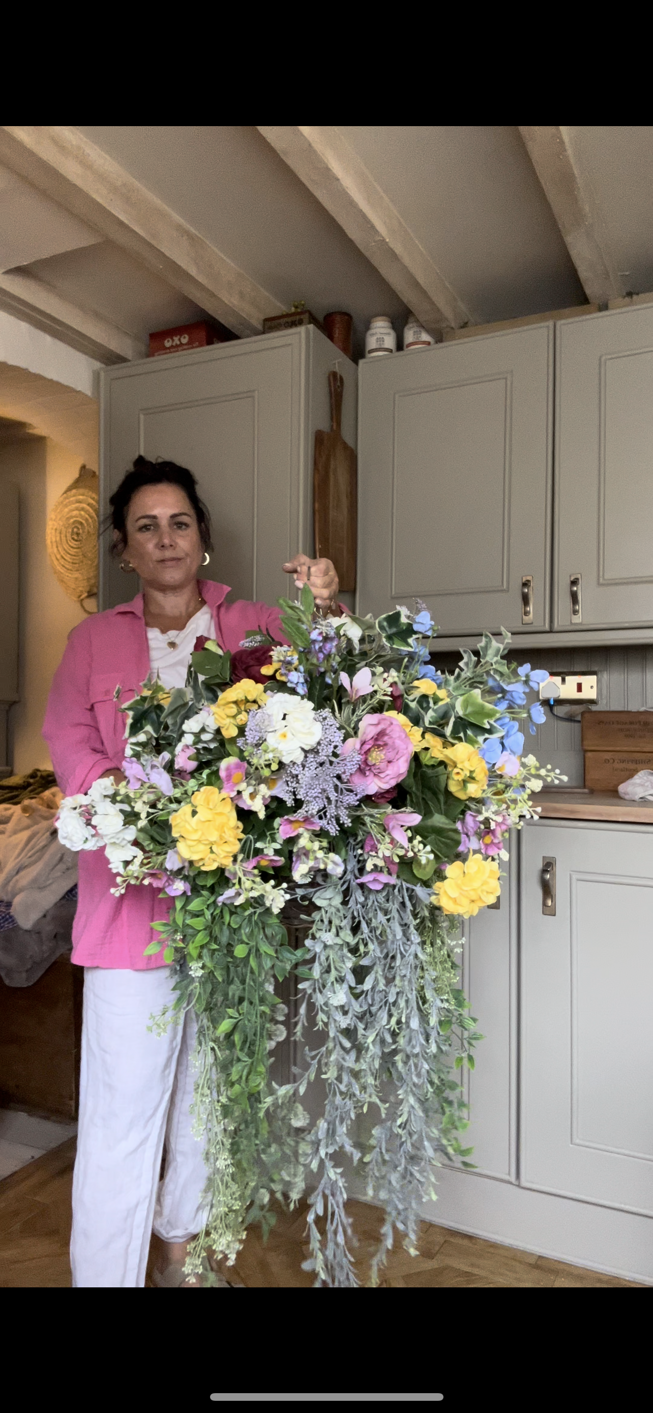 “Dream” Luxury artificial hanging basket (FREE P&P)