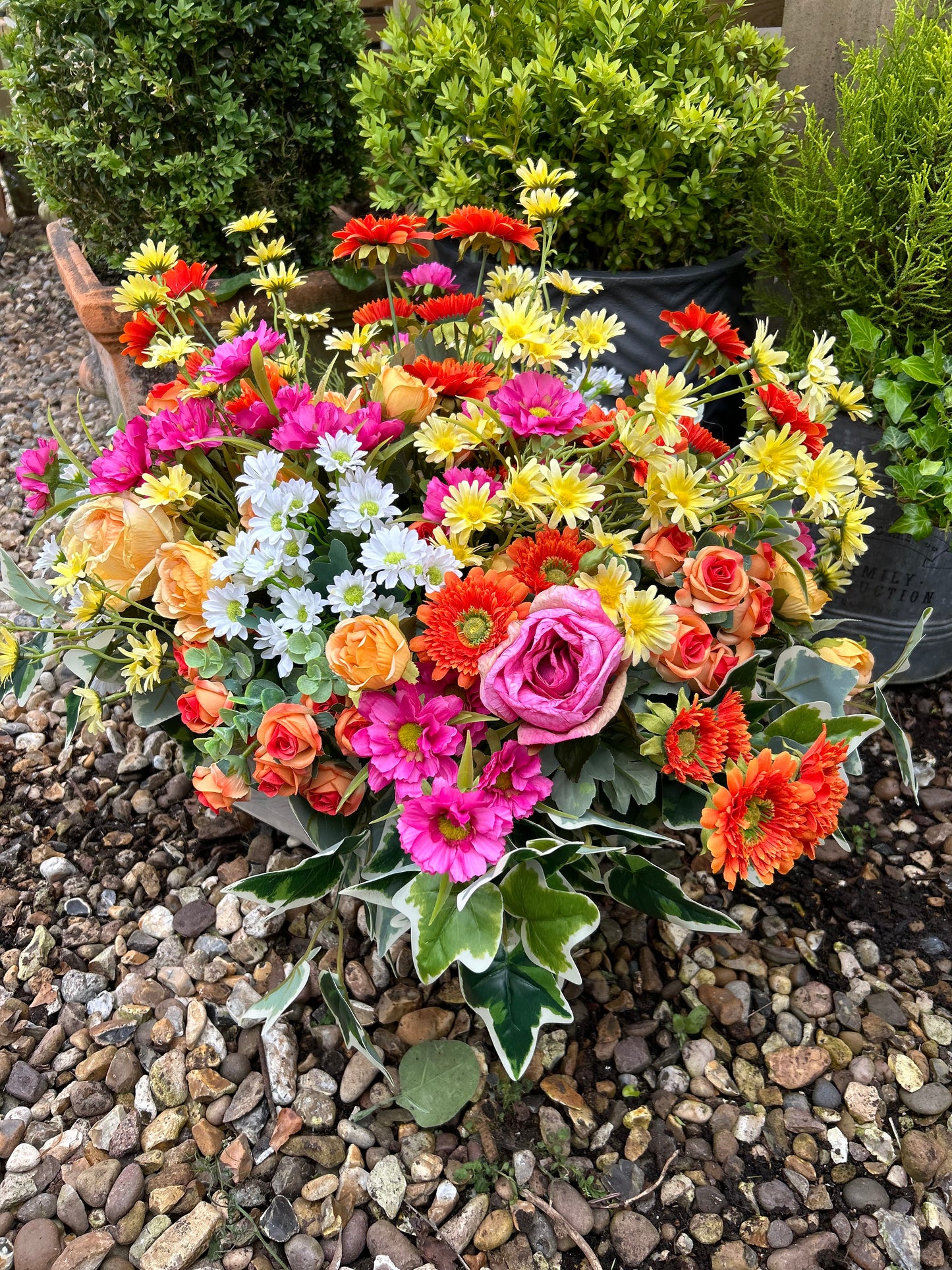 Summer rustic (TROUGH FLOWER BOX) FREE P&