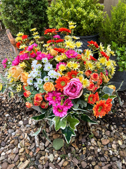 Summer rustic  (TROUGH FLOWER BOX) FREE P&