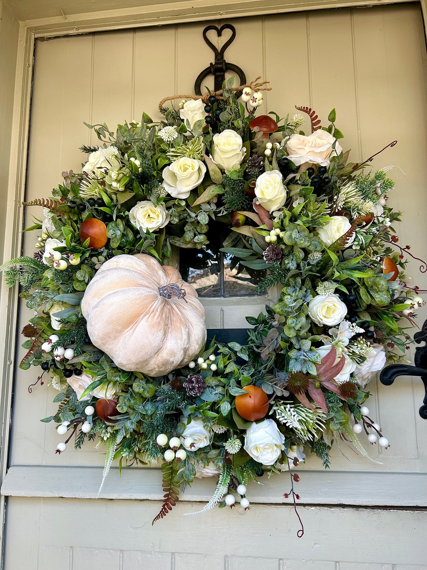 “ASHLEY” winter ARTIFICIAL wreath (FREE P&P)