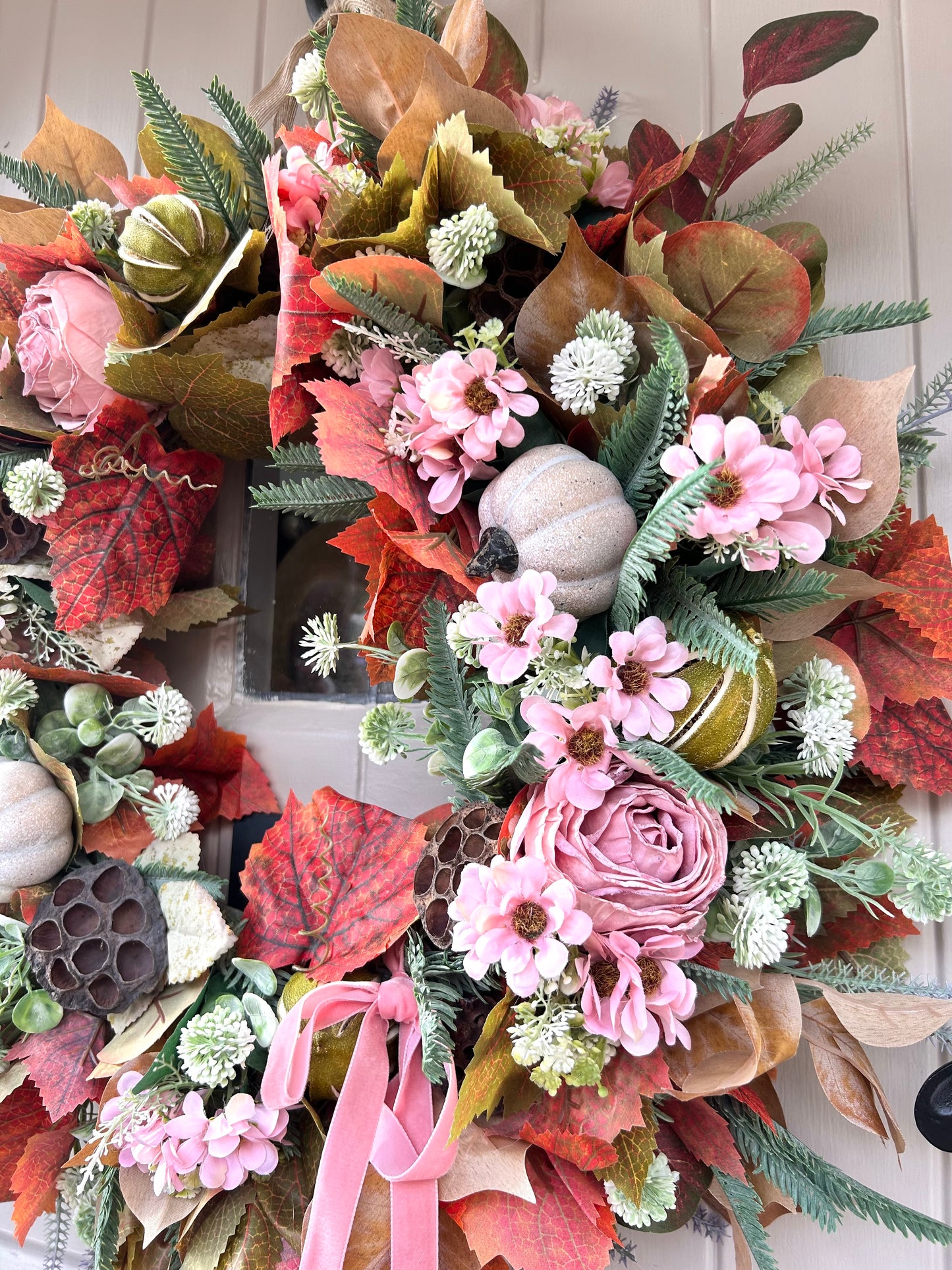 “BLUSHING AUTUMN” artificial wreath (FREE P&P)