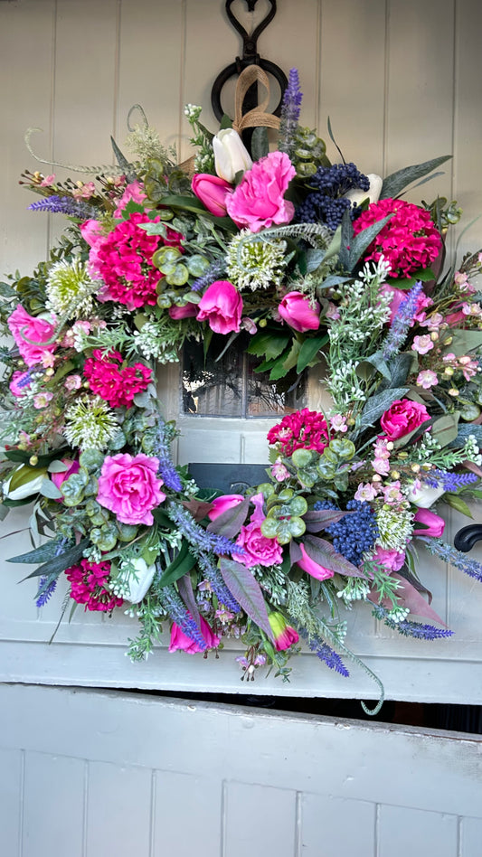 “JULIA” artificial wreath (FREE P&P