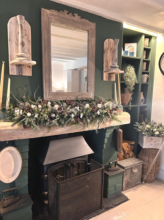 “ALICE” Christmas winter garland (FREE P&P)