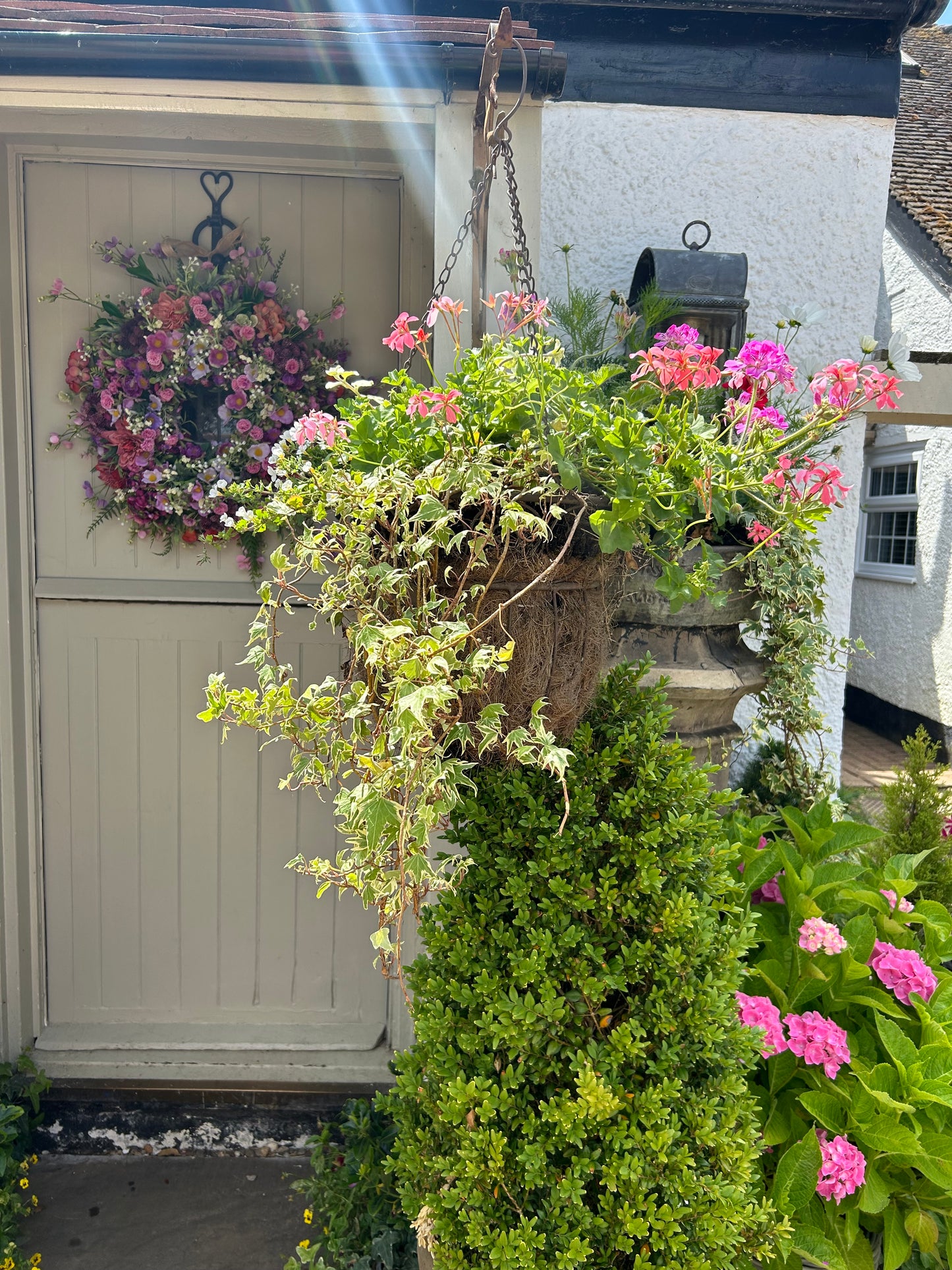 “HARTLEY” ARTIFICIAL wreath (FREE P&P