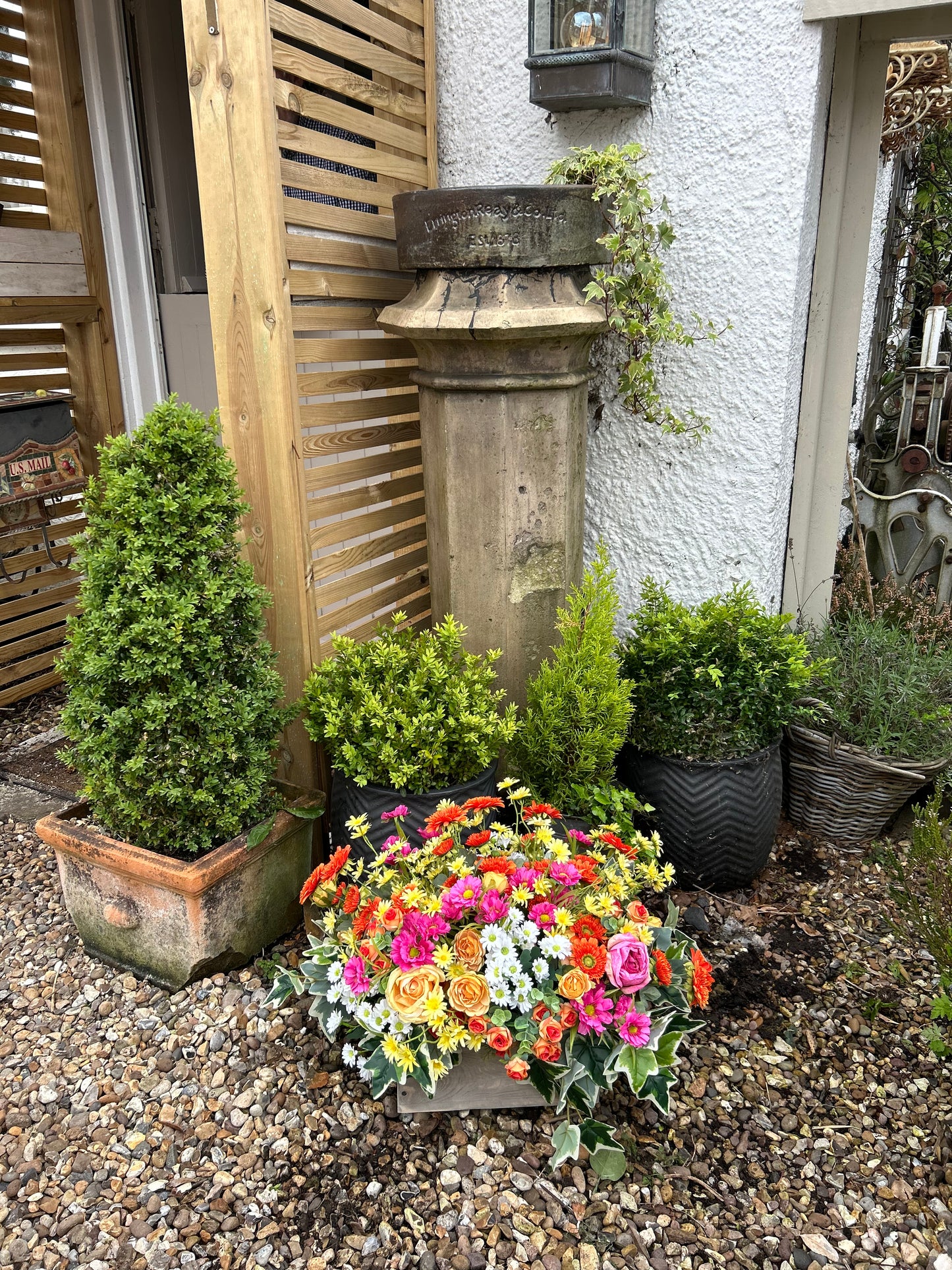 Summer rustic (TROUGH FLOWER BOX) FREE P&
