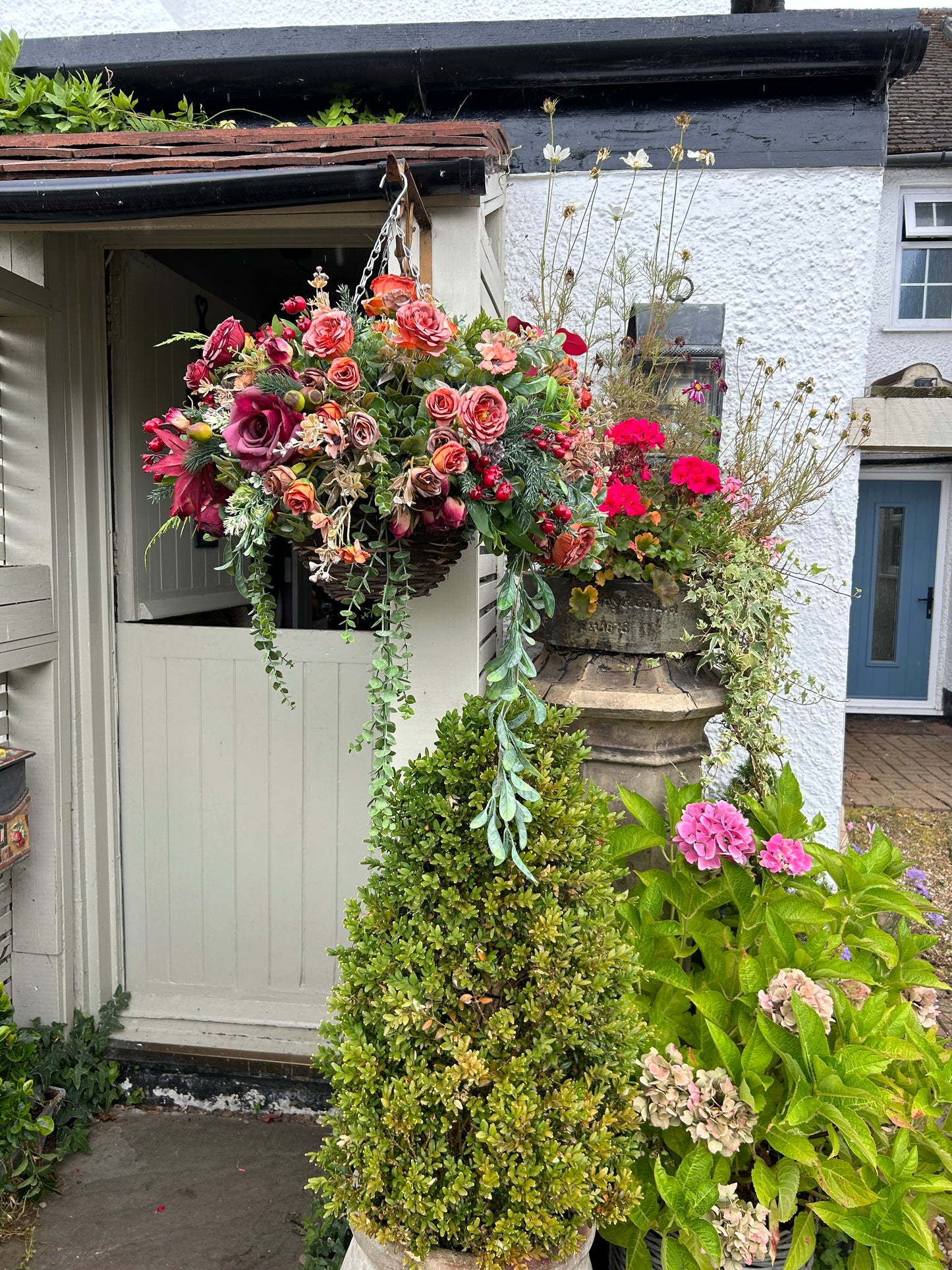 “ELOUISE” Luxury artificial hanging basket (FREE P&P)