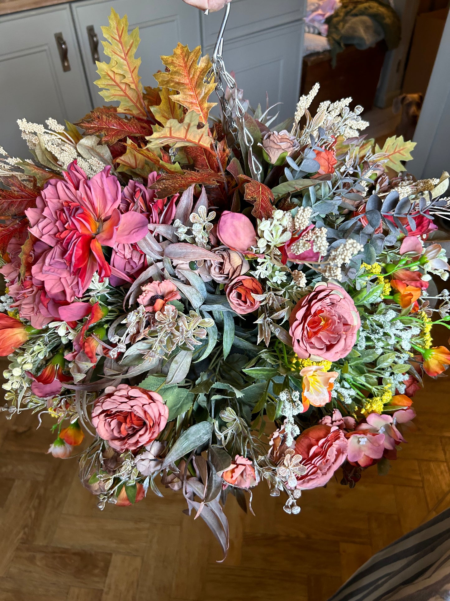 “BETTY” (autumn) hanging basket