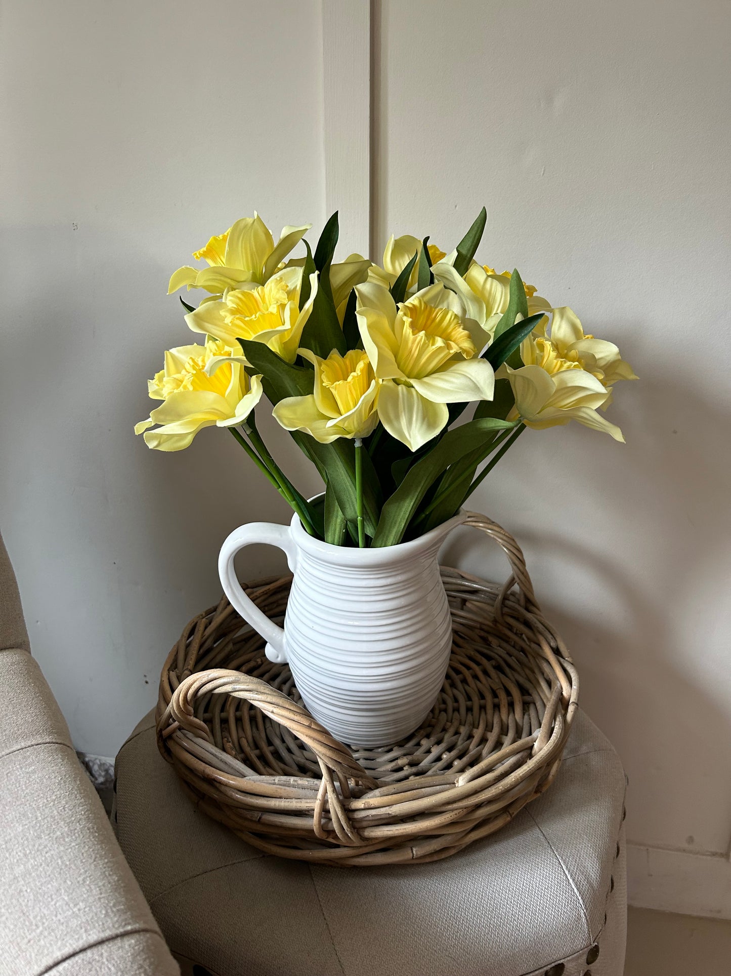 Daffodil NEW Spring summer bouquet with jug vase & free P&P low stock