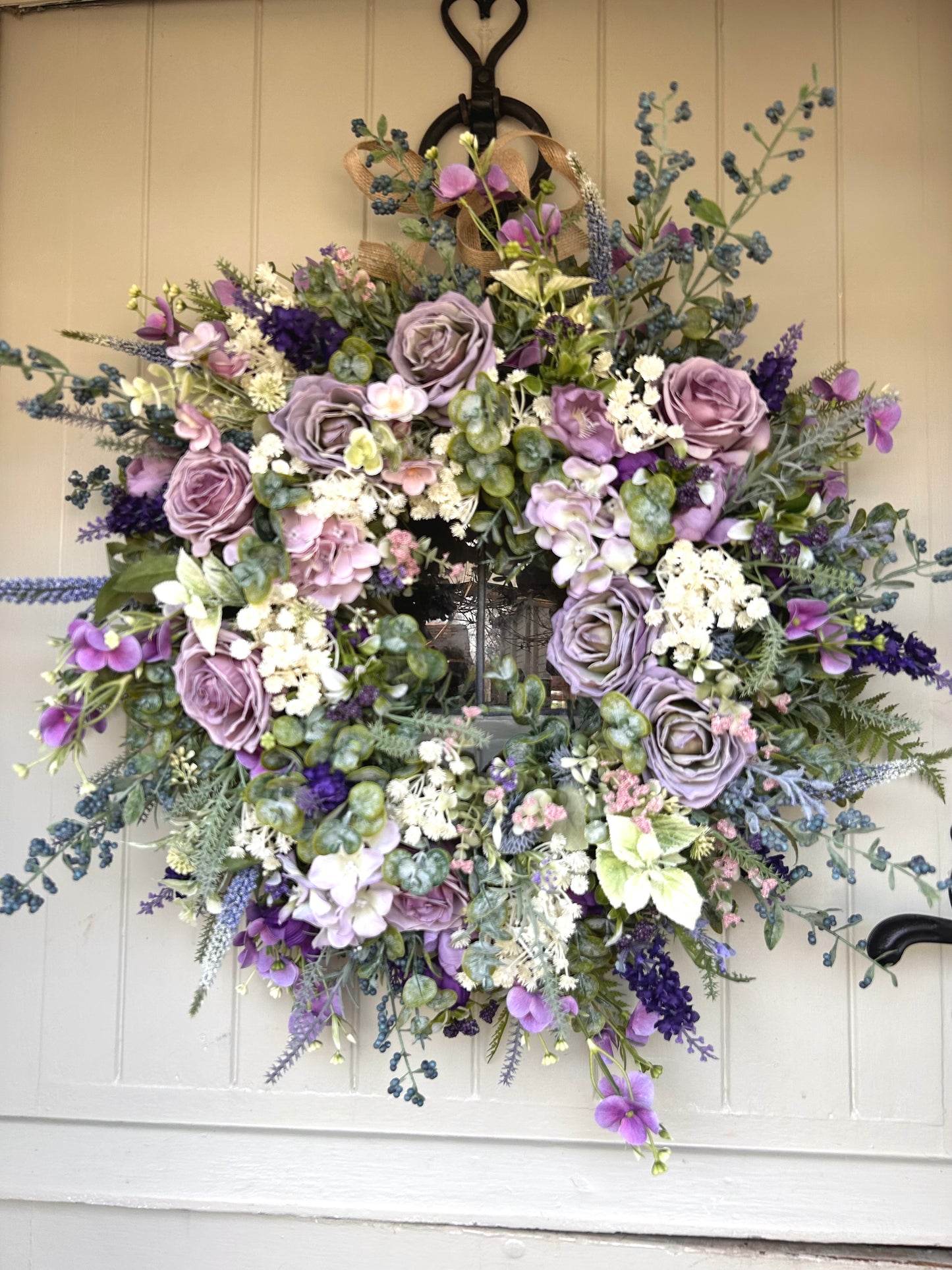“LUELLA” artificial wreath (FREE P&P
