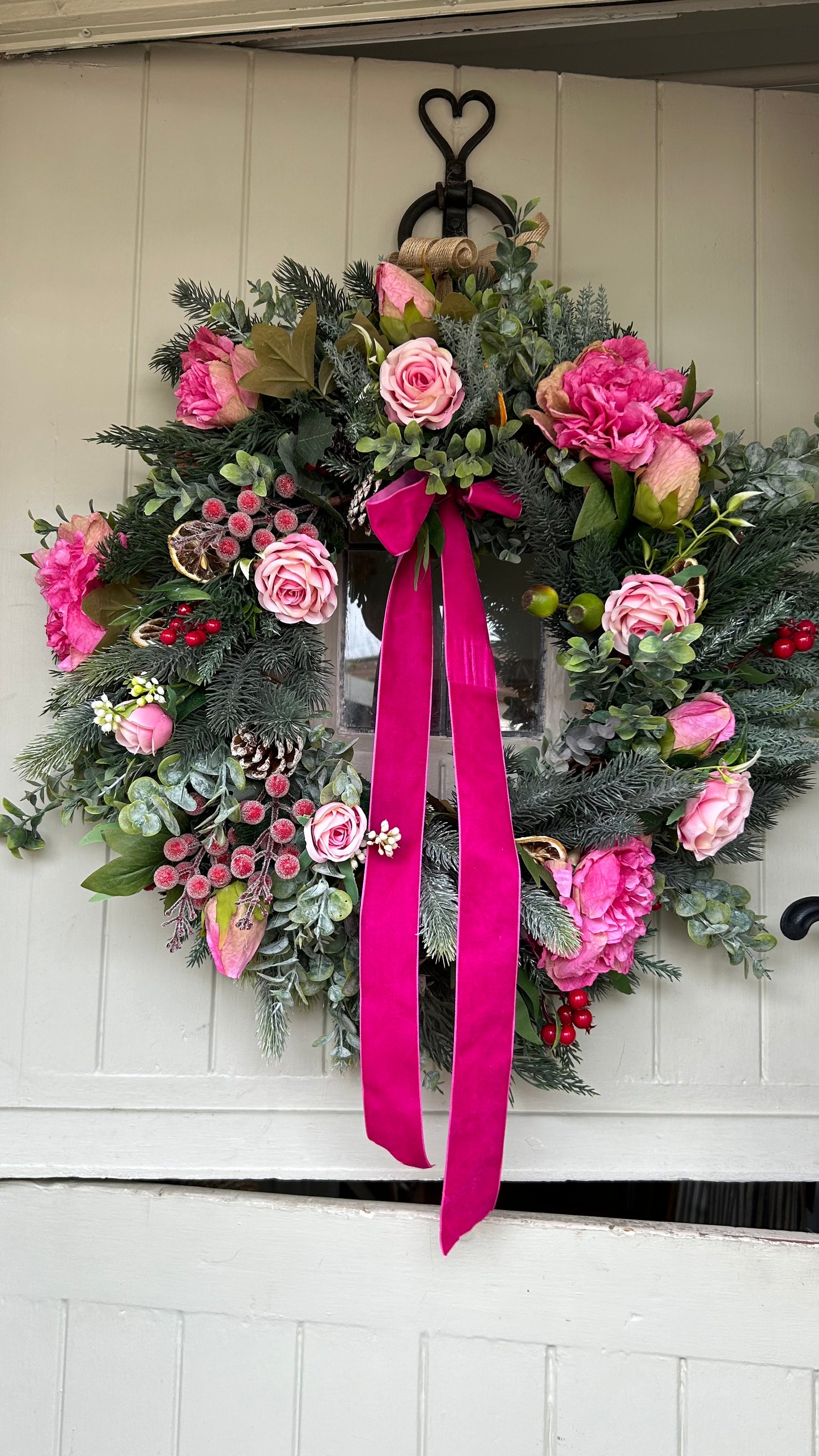 “LADY IN PINK” SYLVIA Christmas wreath (FREE P&P)