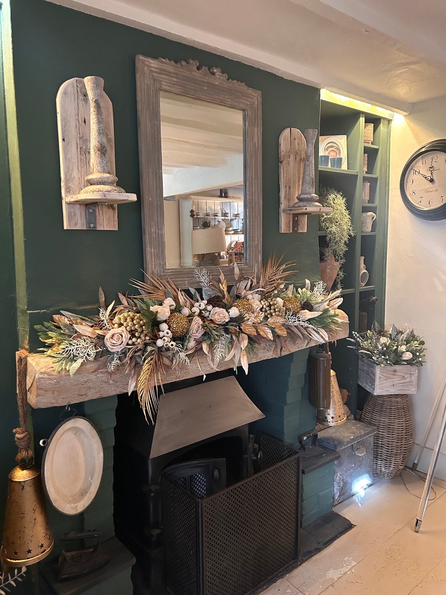 “GOLD SPICE” Christmas garland (FREE P&P)
