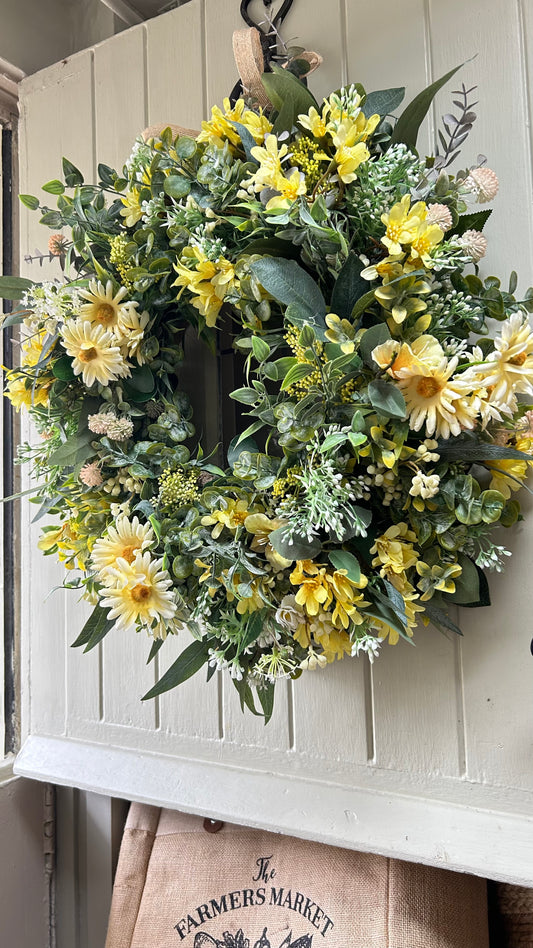 “TEIGAN” artificial wreath (FREE P&P