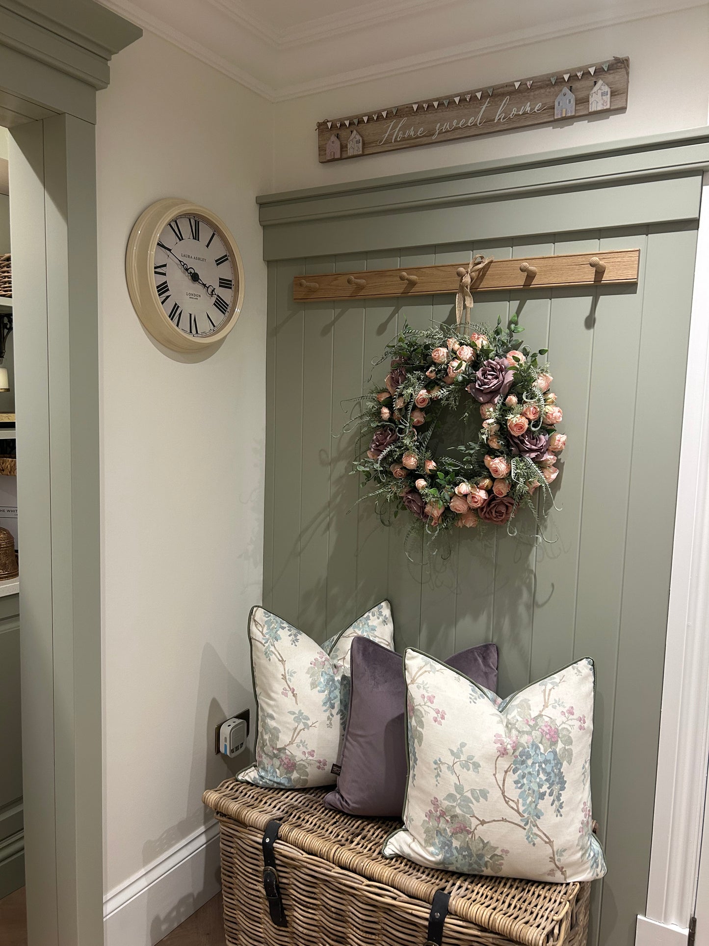 “ROYAL GLORY” faux wreath (FREE P&P)