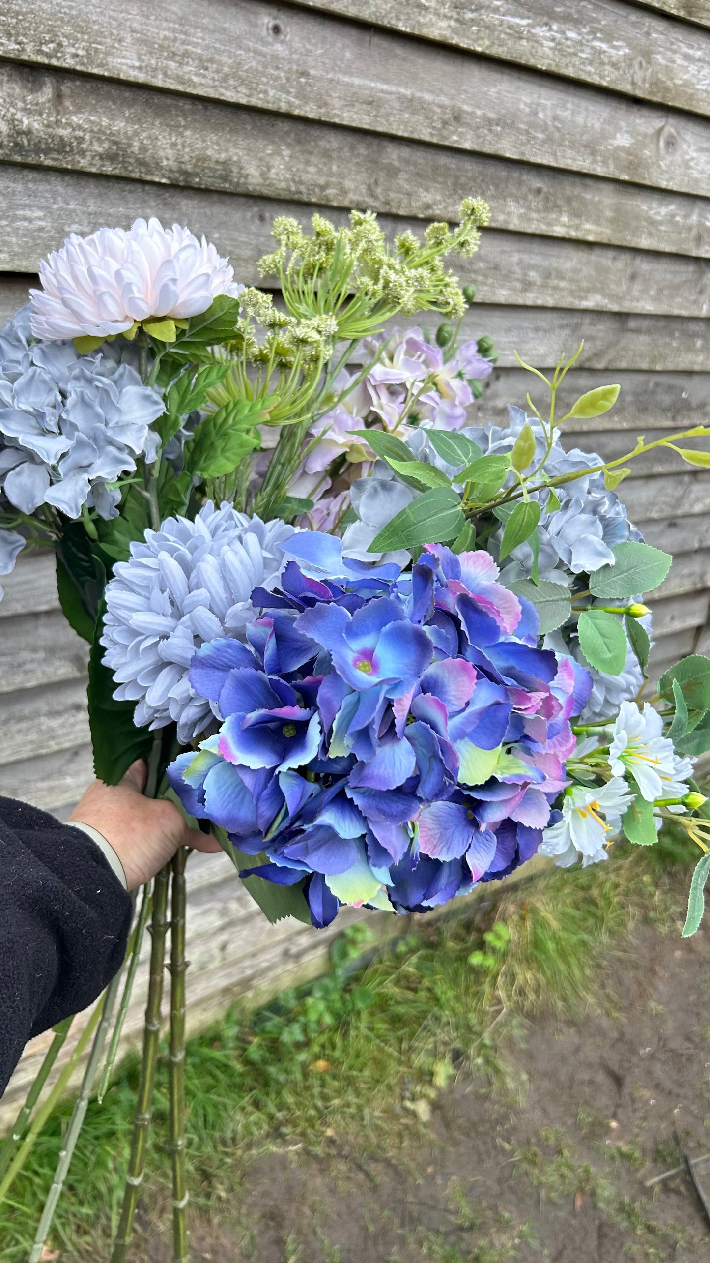 Bouquet ready to post free P&P