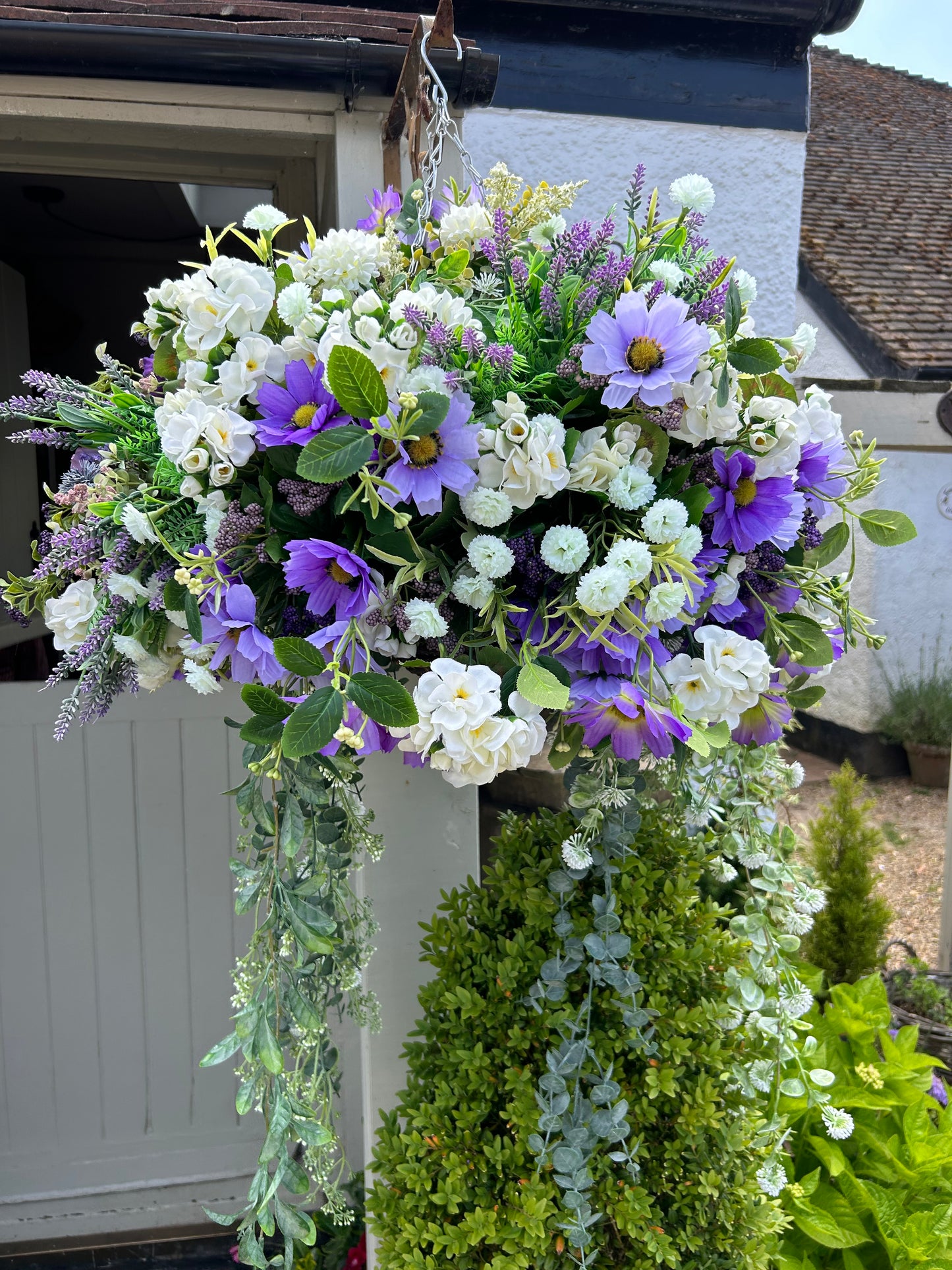 “Lauren” Luxury artificial hanging basket (FREE P&P)