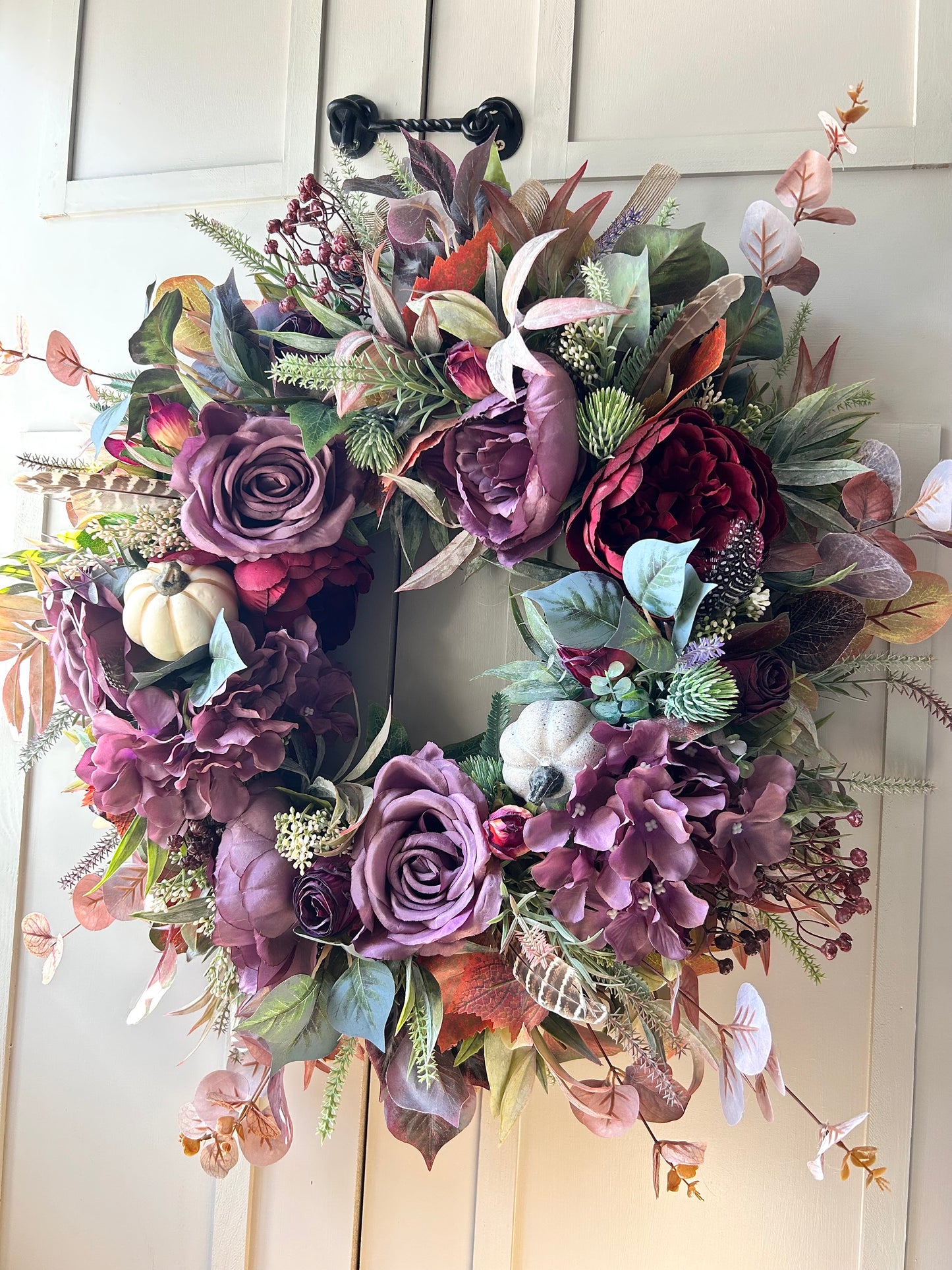 “MIDNIGHT LADY” artificial autumn and winter wreath (FREE P&P)