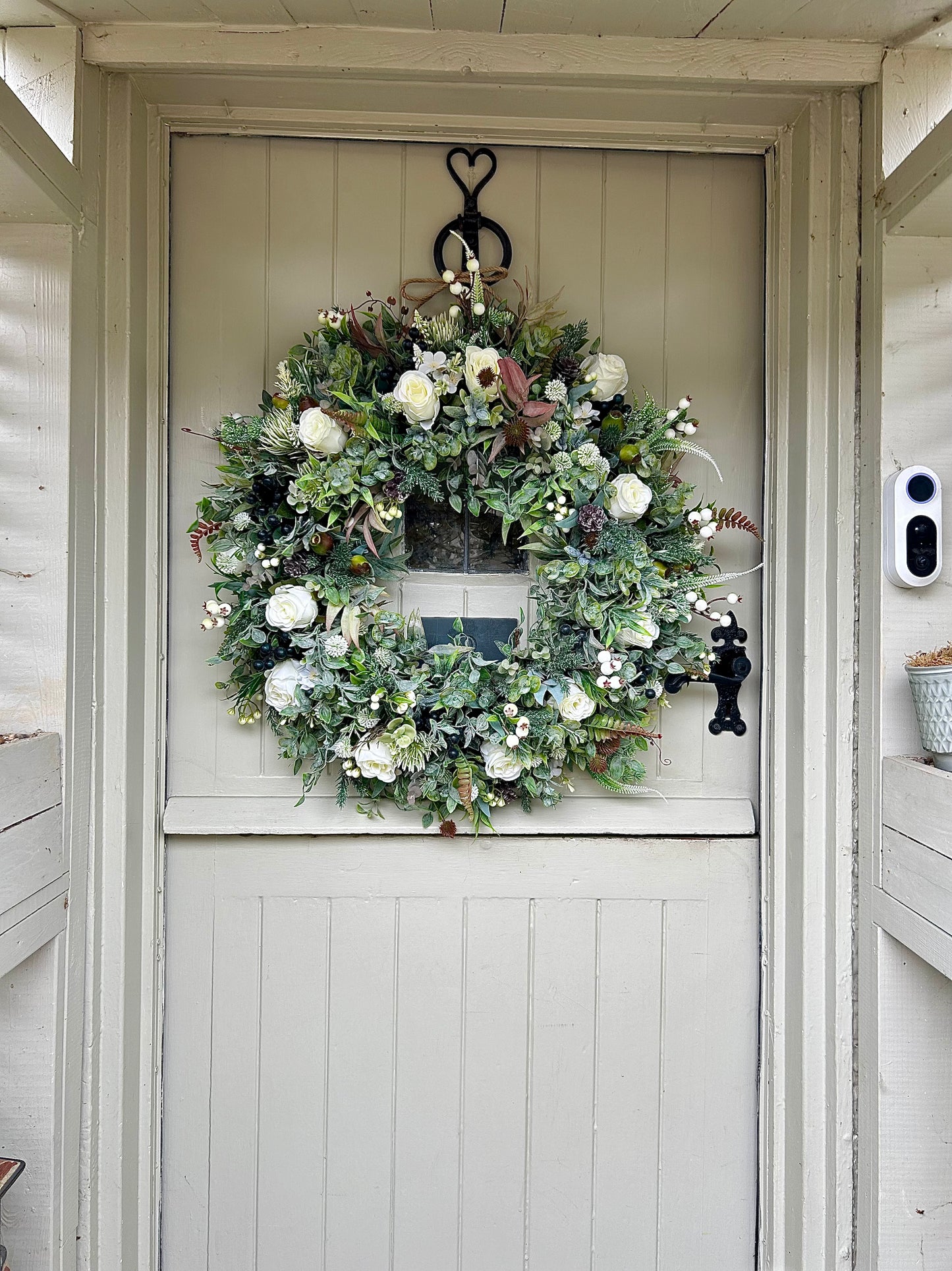 “LAURA” winter ready to post ARTIFICIAL wreath (FREE P&P)
