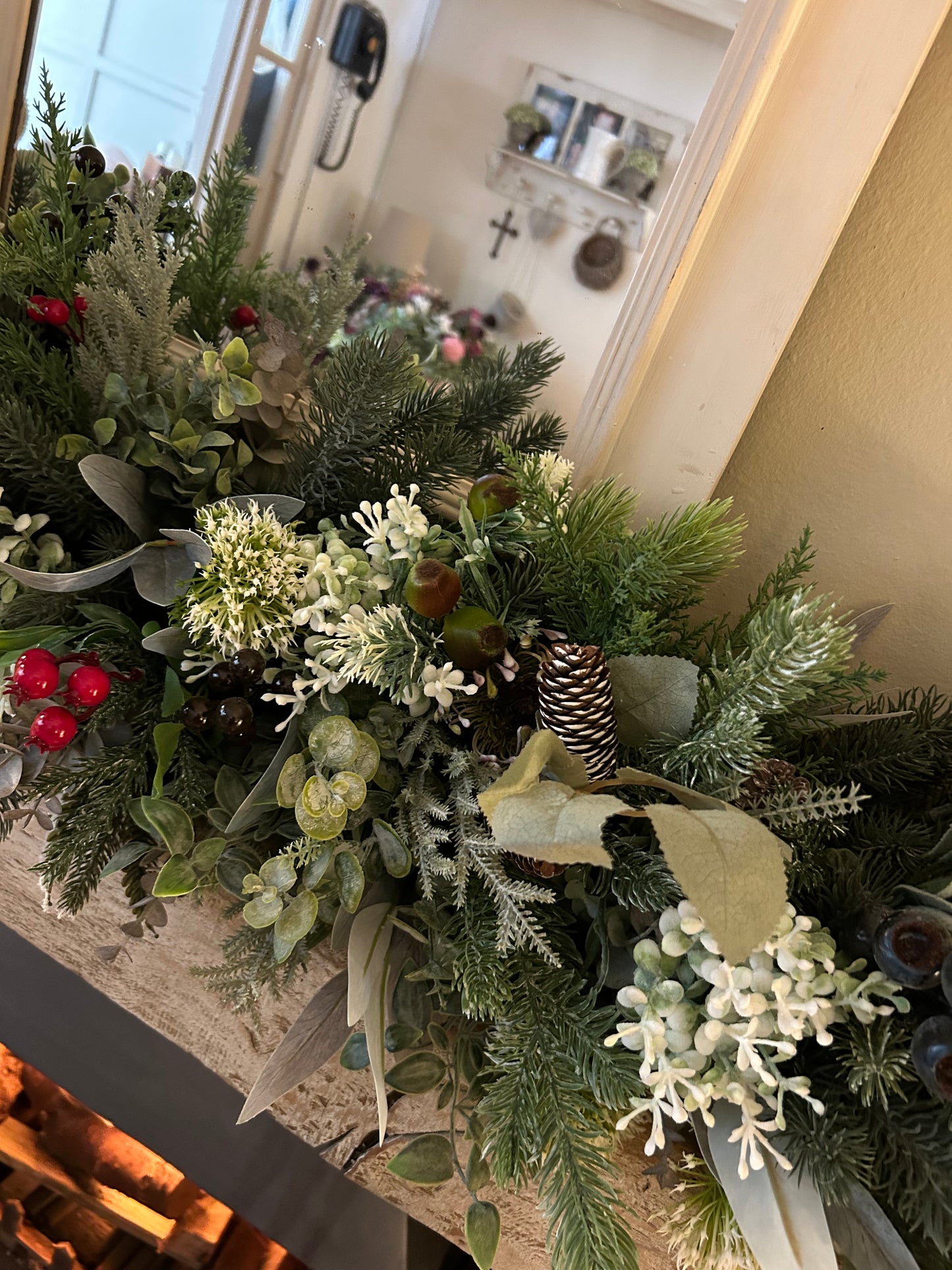 “FARMHOUSE RUSTIC” Christmas garland (FREE P&P)
