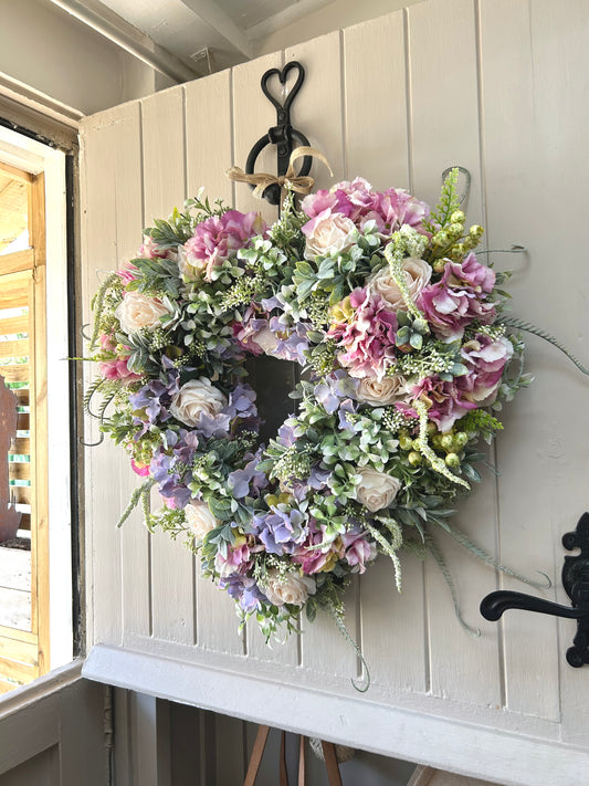 “SLOANE” low stock / heart artificial wreath (FREE P&P)