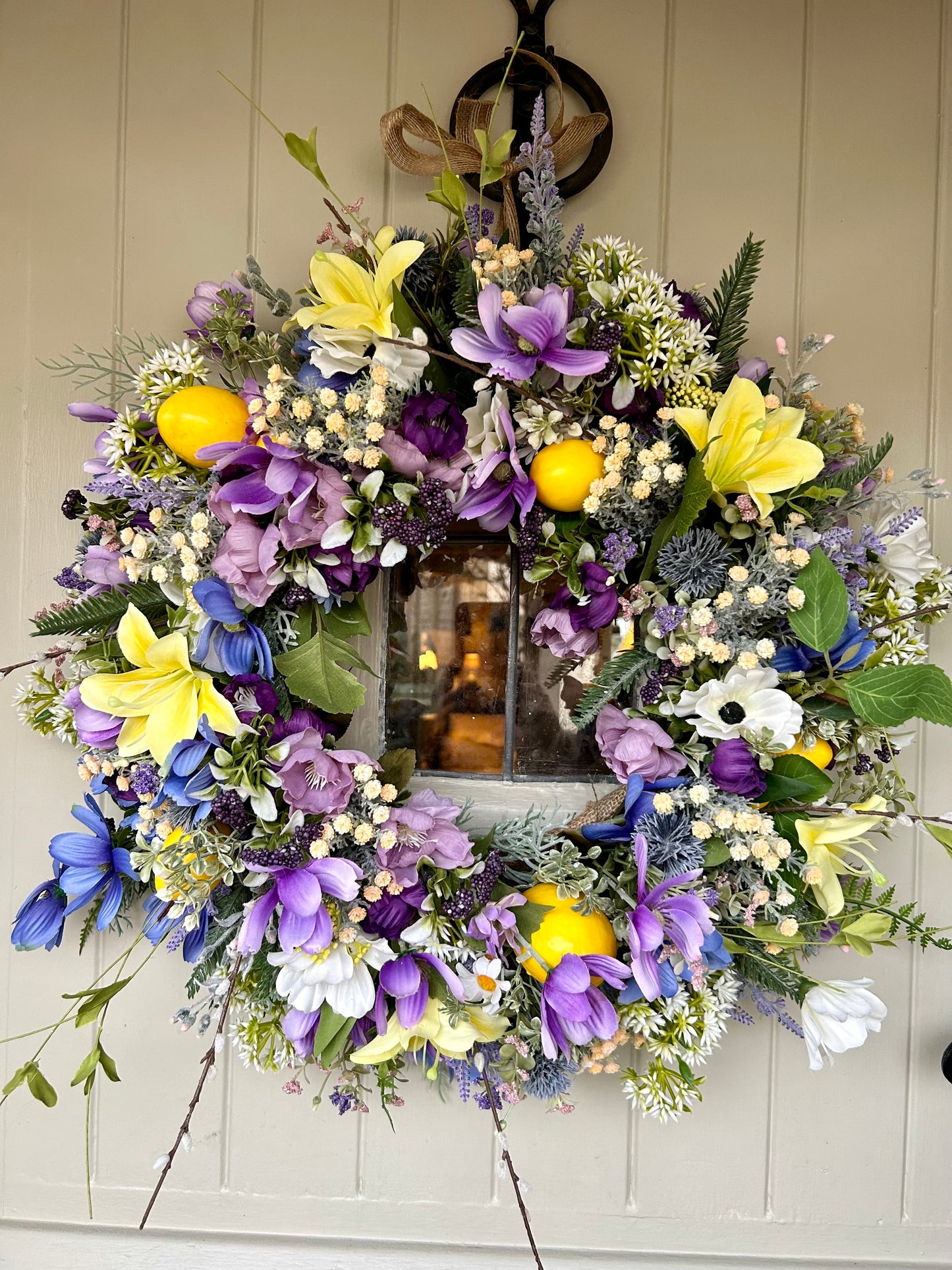 “Maddie” artificial wreath (FREE P&P)