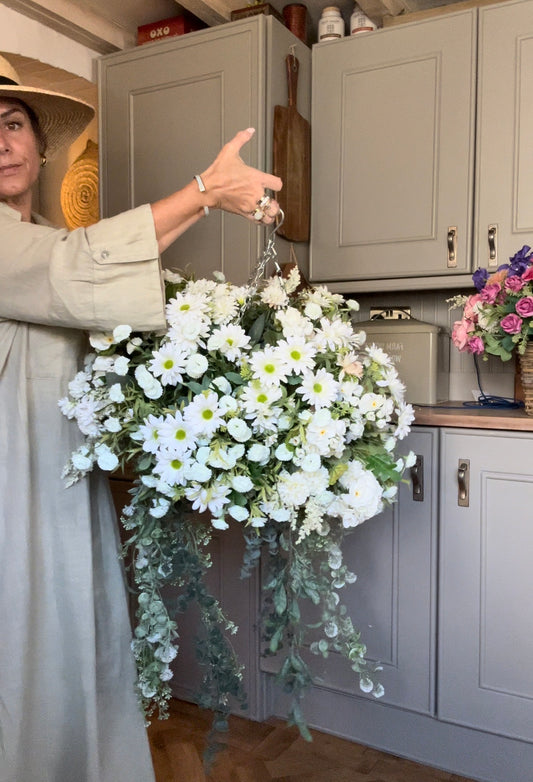“CHELSEA” Luxury artificial hanging basket (FREE P&P)