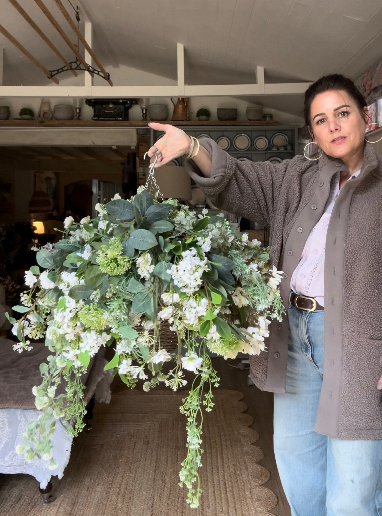 “DELILAH” Luxury artificial hanging basket (FREE UK P&P)