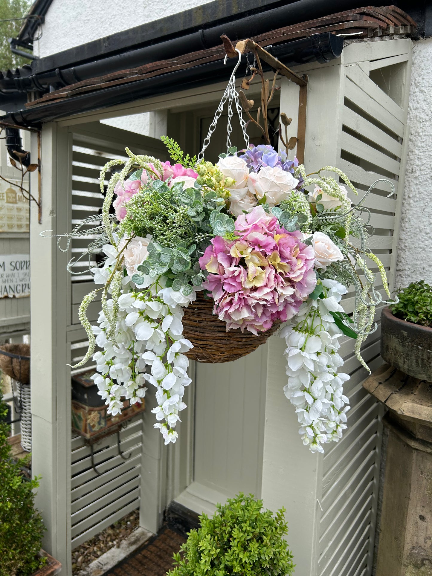 “SLOANE” summer Luxury artificial hanging basket (FREE P&P)