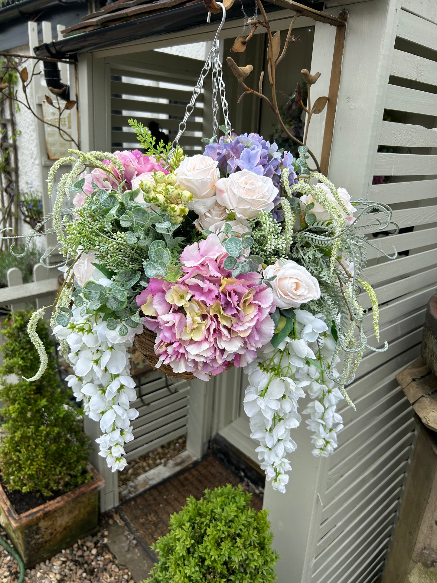 “SLOANE” summer Luxury artificial hanging basket (FREE P&P)