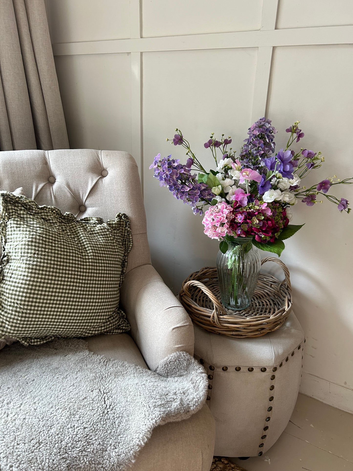“FAYE” Spring summer bouquet with glass vase & free P&P