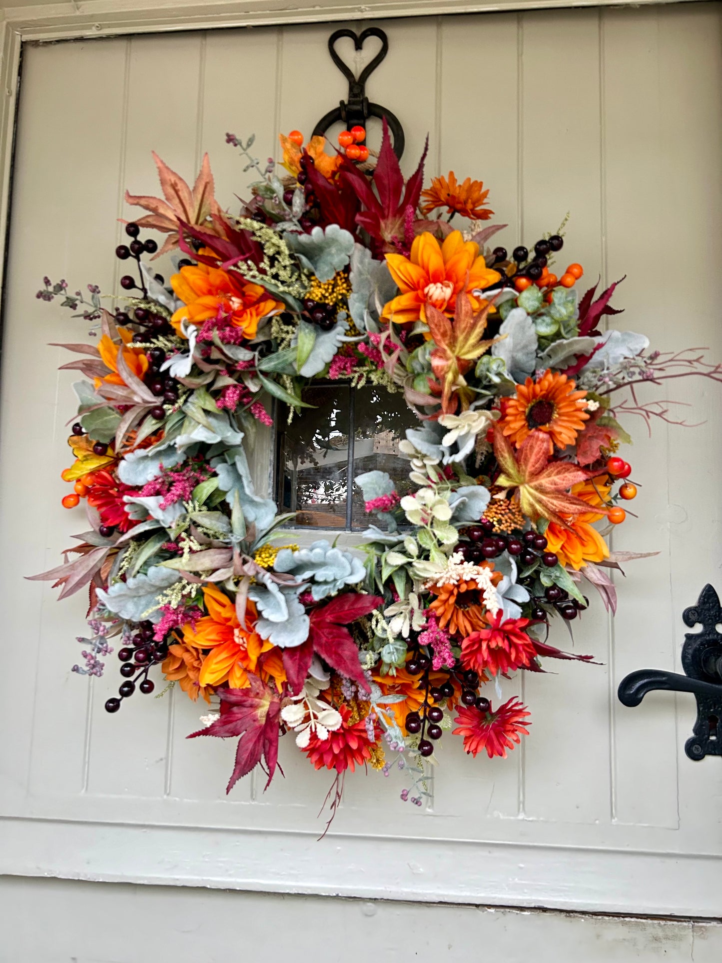 “MARLEY” ready to post ARTIFICIAL wreath (FREE P&P)
