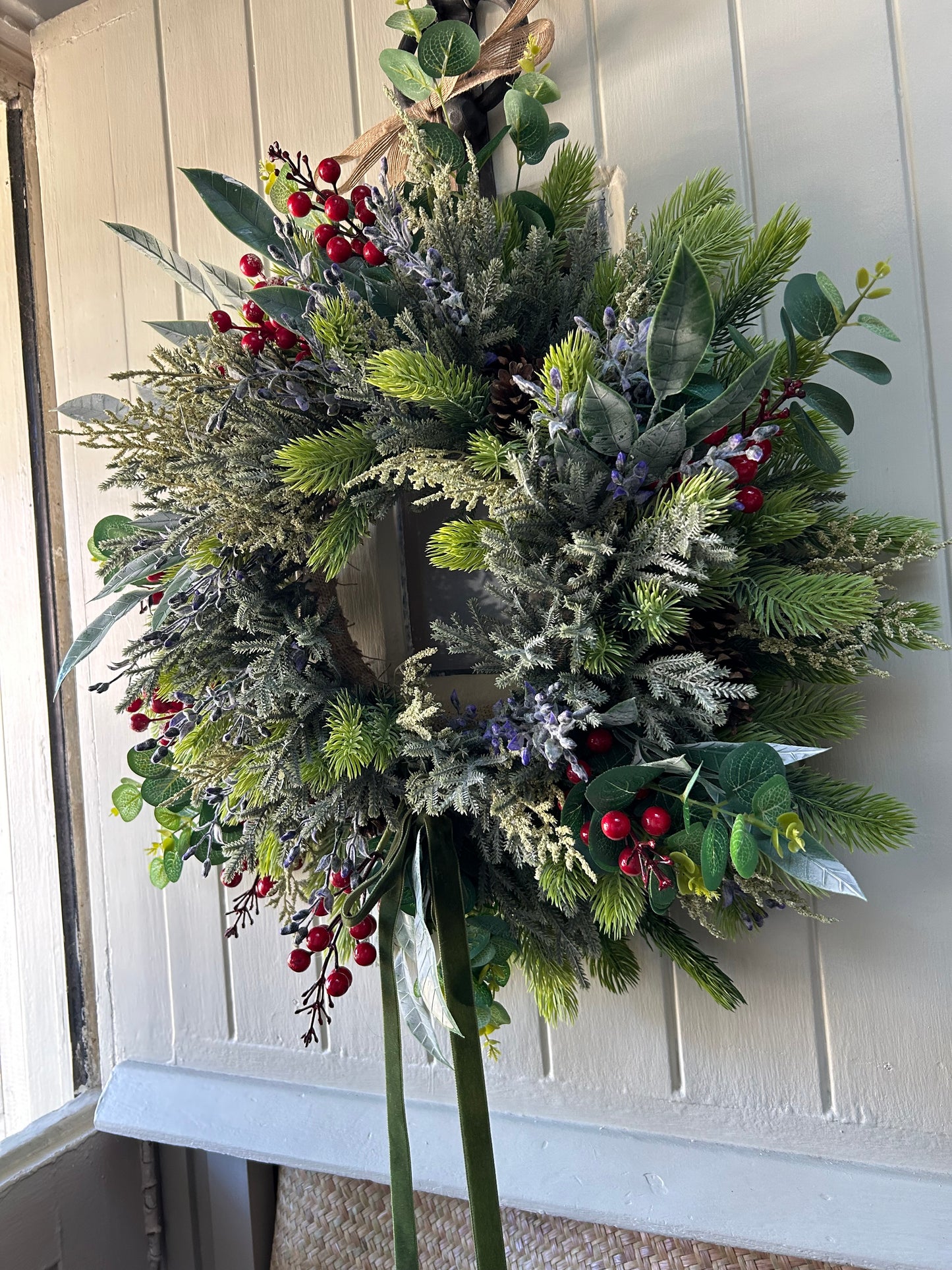 “NORTON” winter/ christmas artificial wreath (FREE P&P)