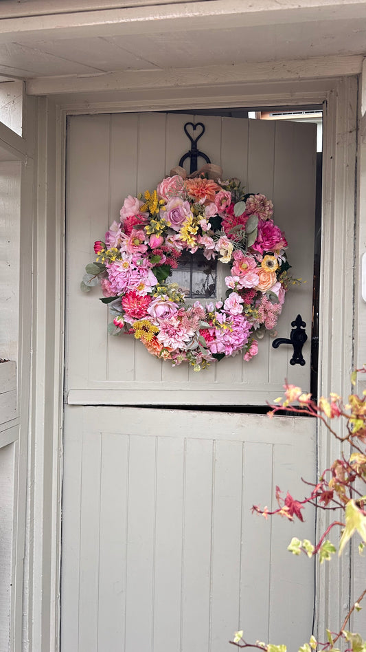 Floral artificial wreath (FREE P&P