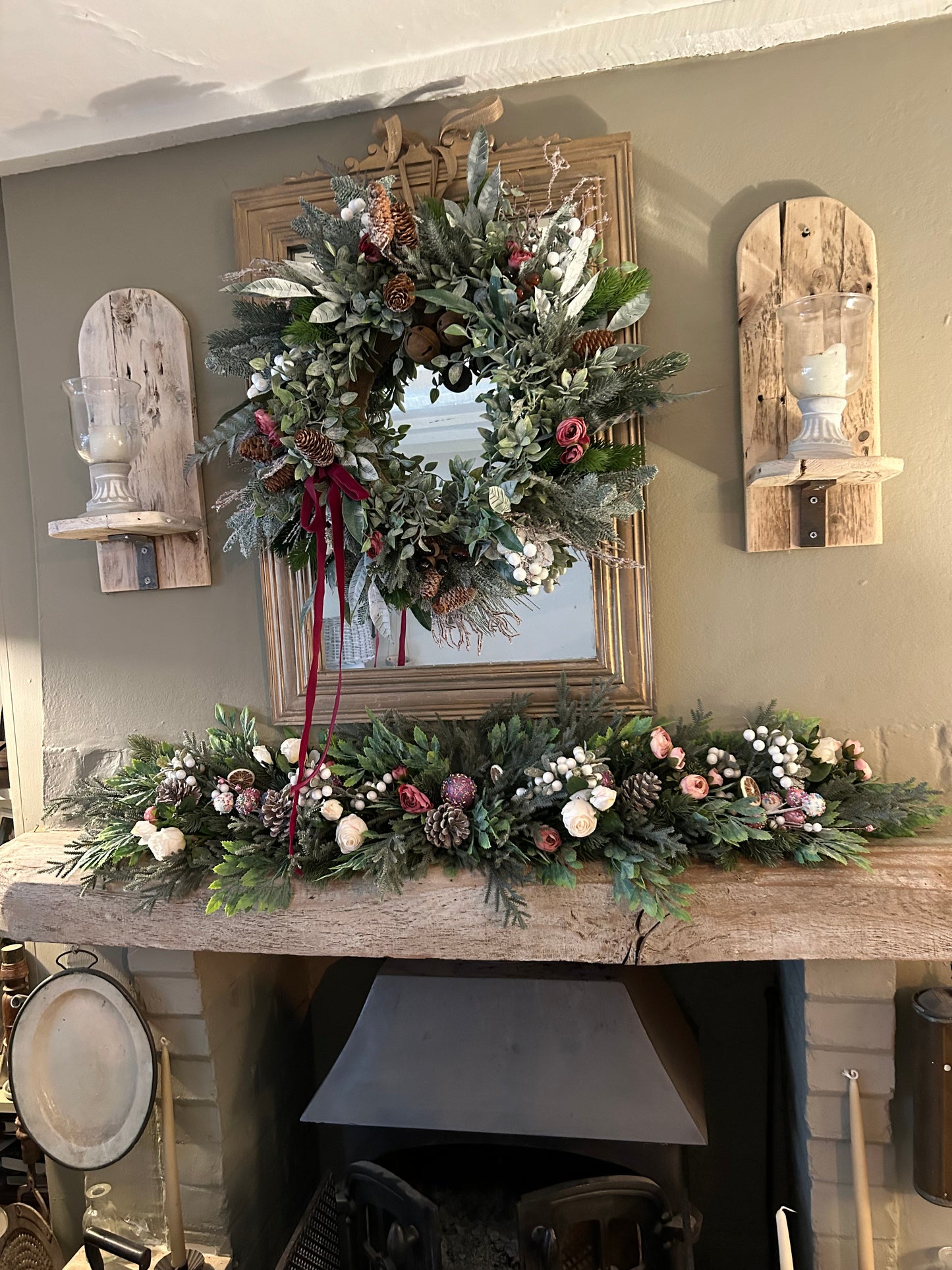 “EVELYN” winter and Christmas wreath (FREE P&P)