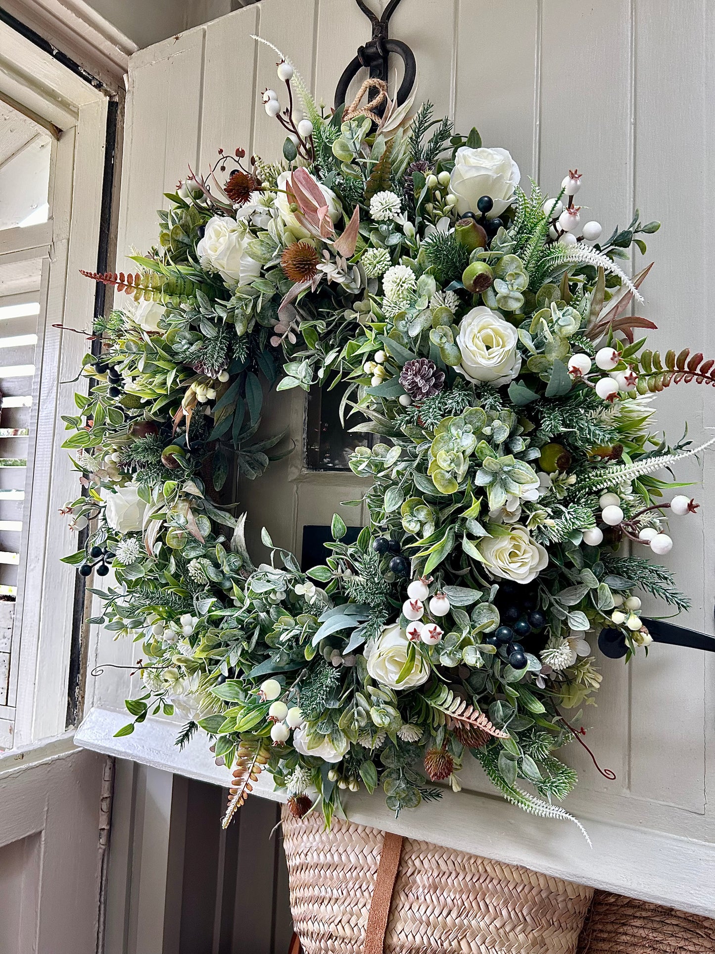 “LAURA” winter ready to post ARTIFICIAL wreath (FREE P&P)