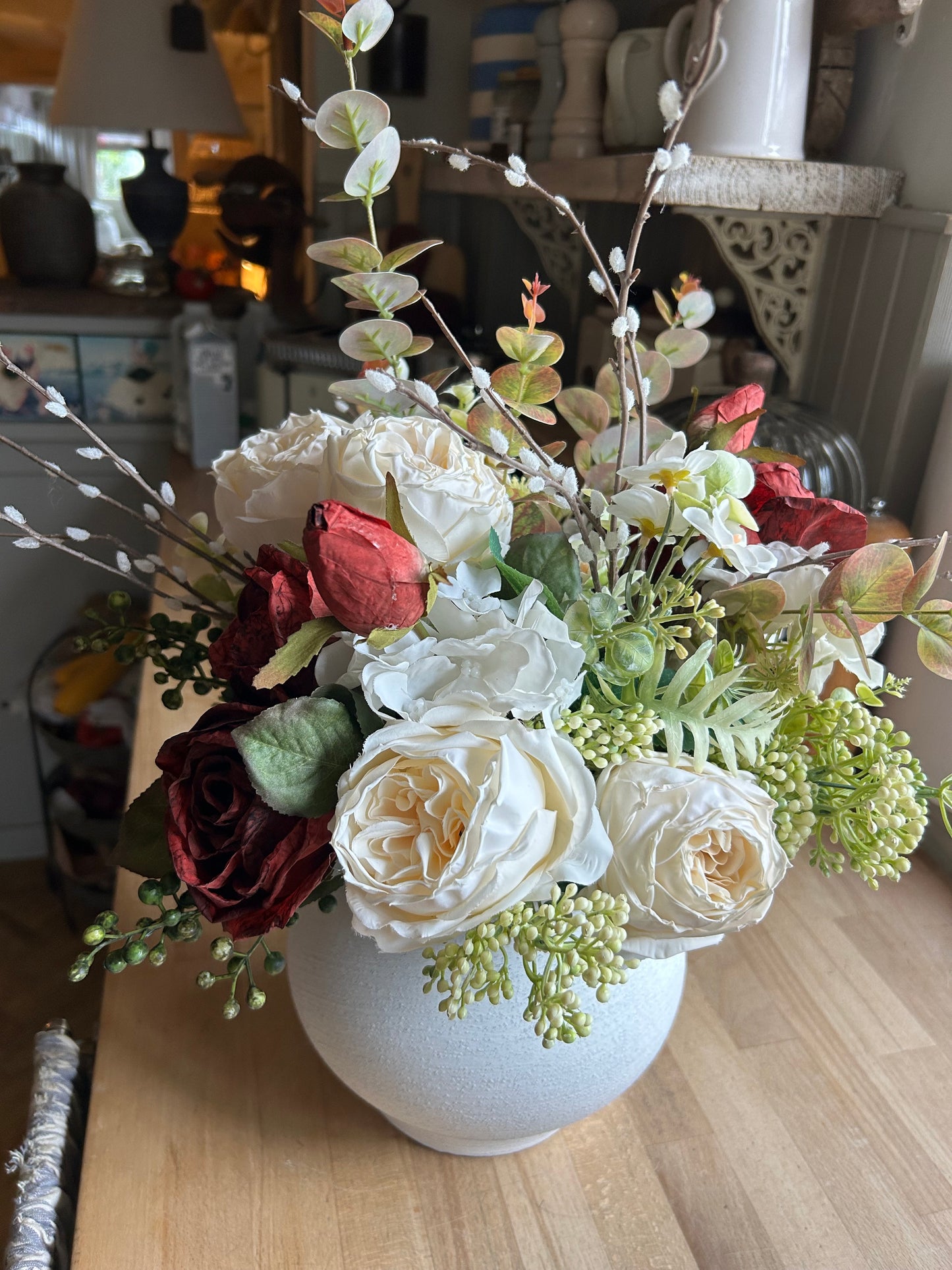 Winter bouquet inc vase & free P&P