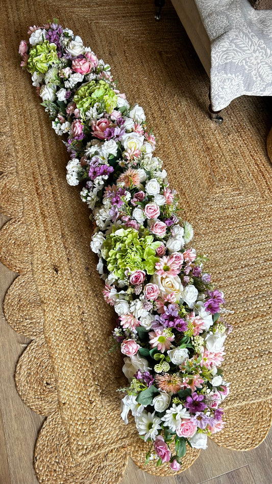 “LILLY” garland (FREE P&P)