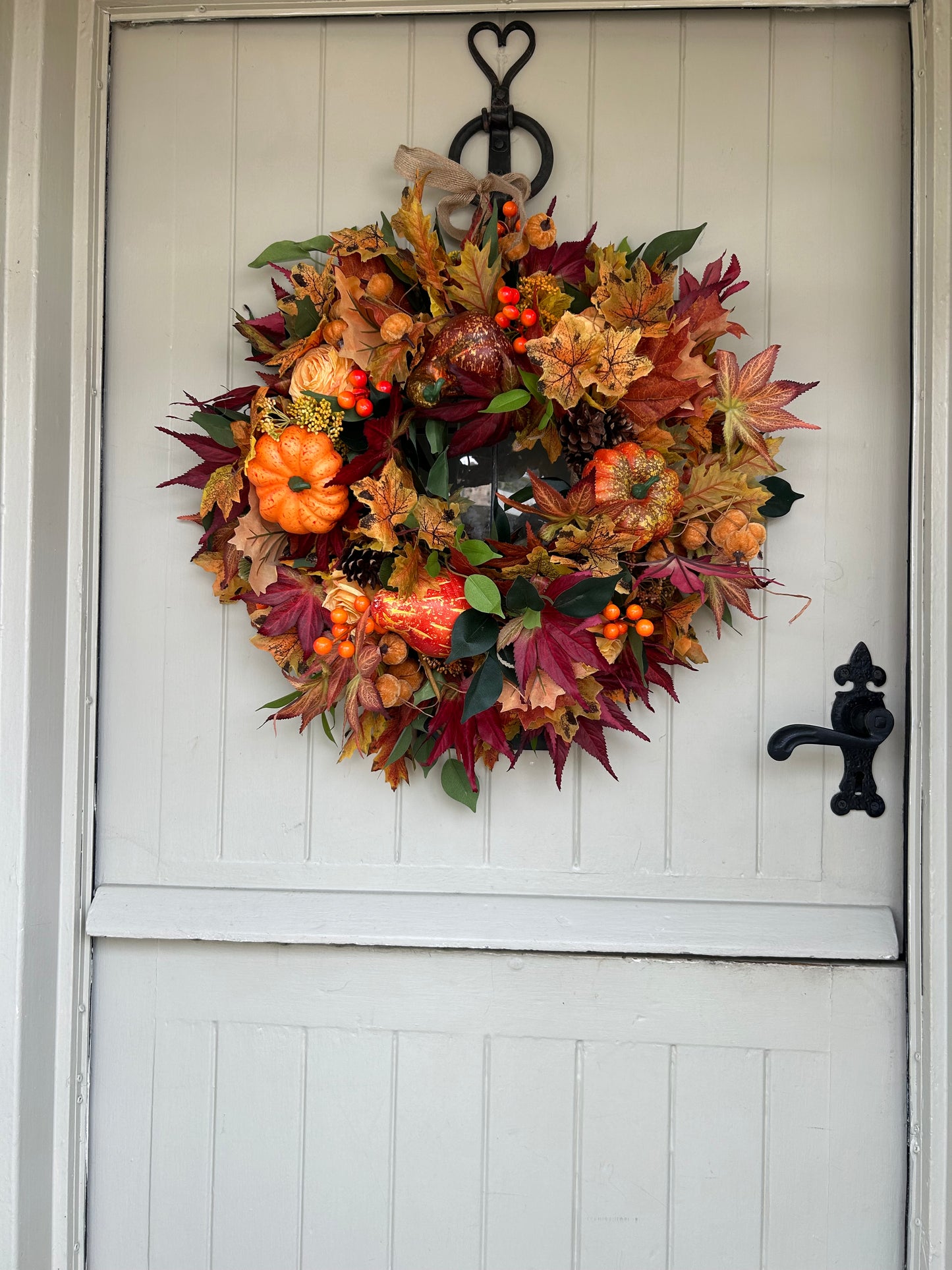 “TESSA” ready to post ARTIFICIAL wreath (FREE P&P