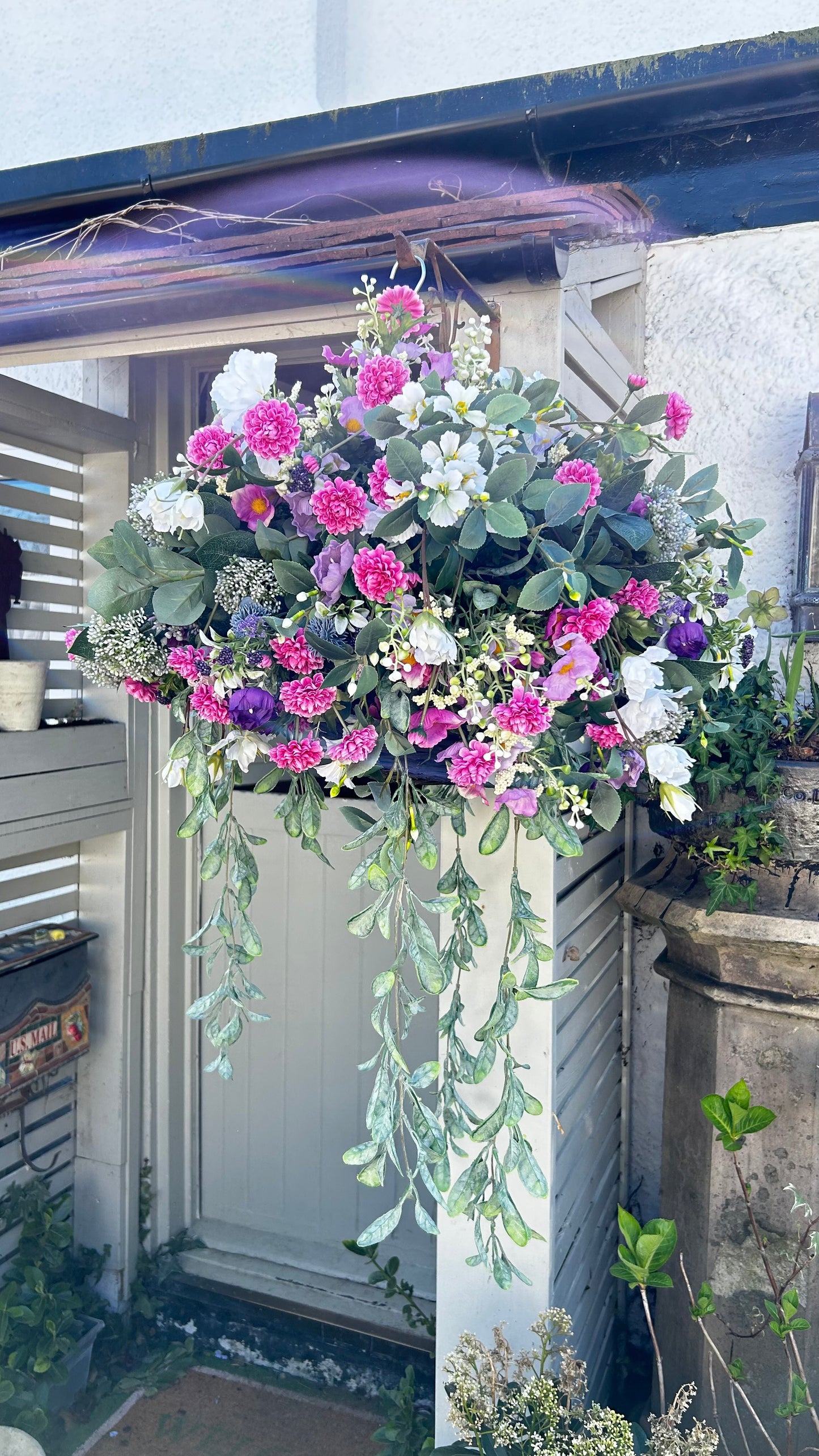 “MEGAN” Luxury artificial hanging basket (FREE UK P&P)