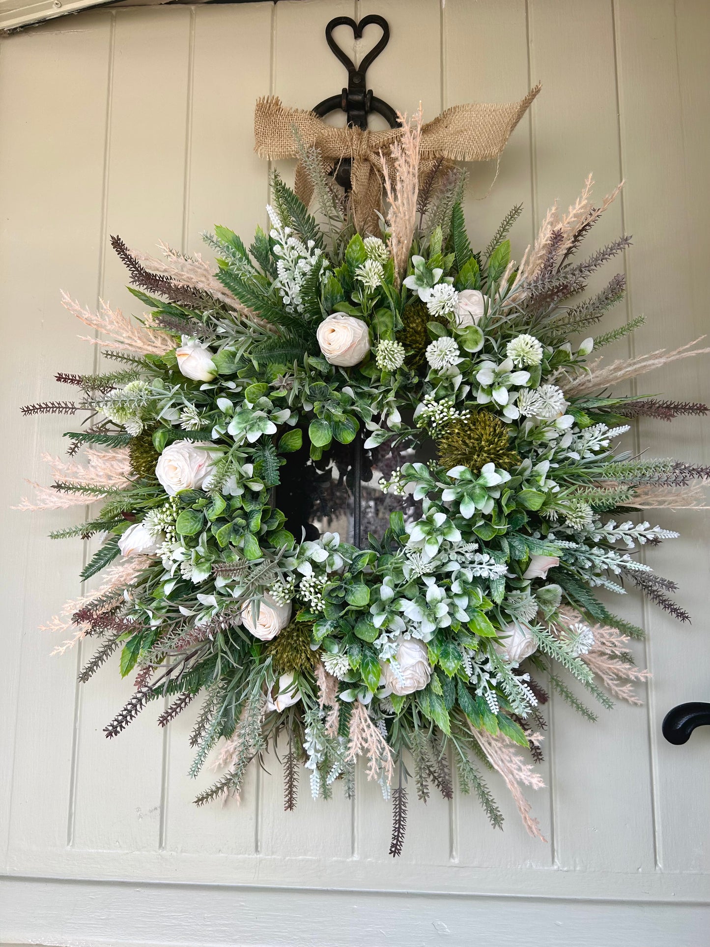 “TAYWELL” artificial wreath (FREE P&P)