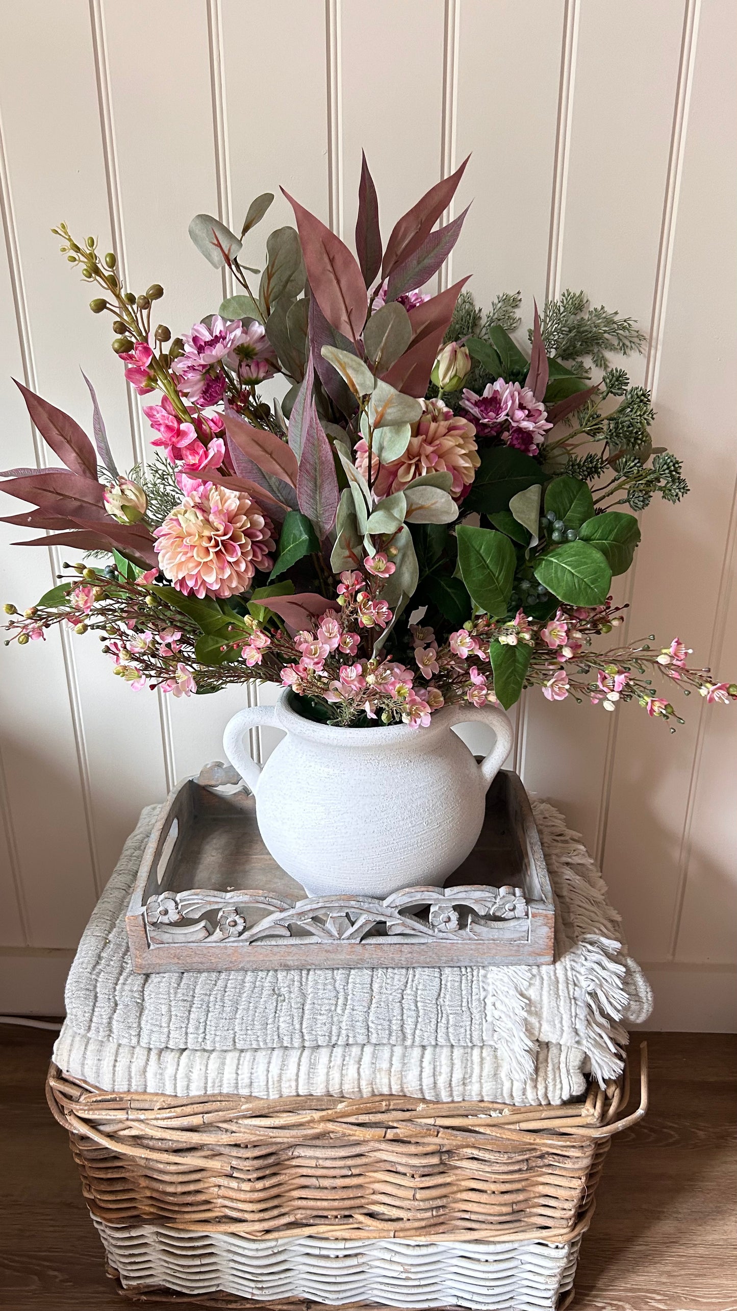 Rustic Floral display inc ceramic style vase free P&P