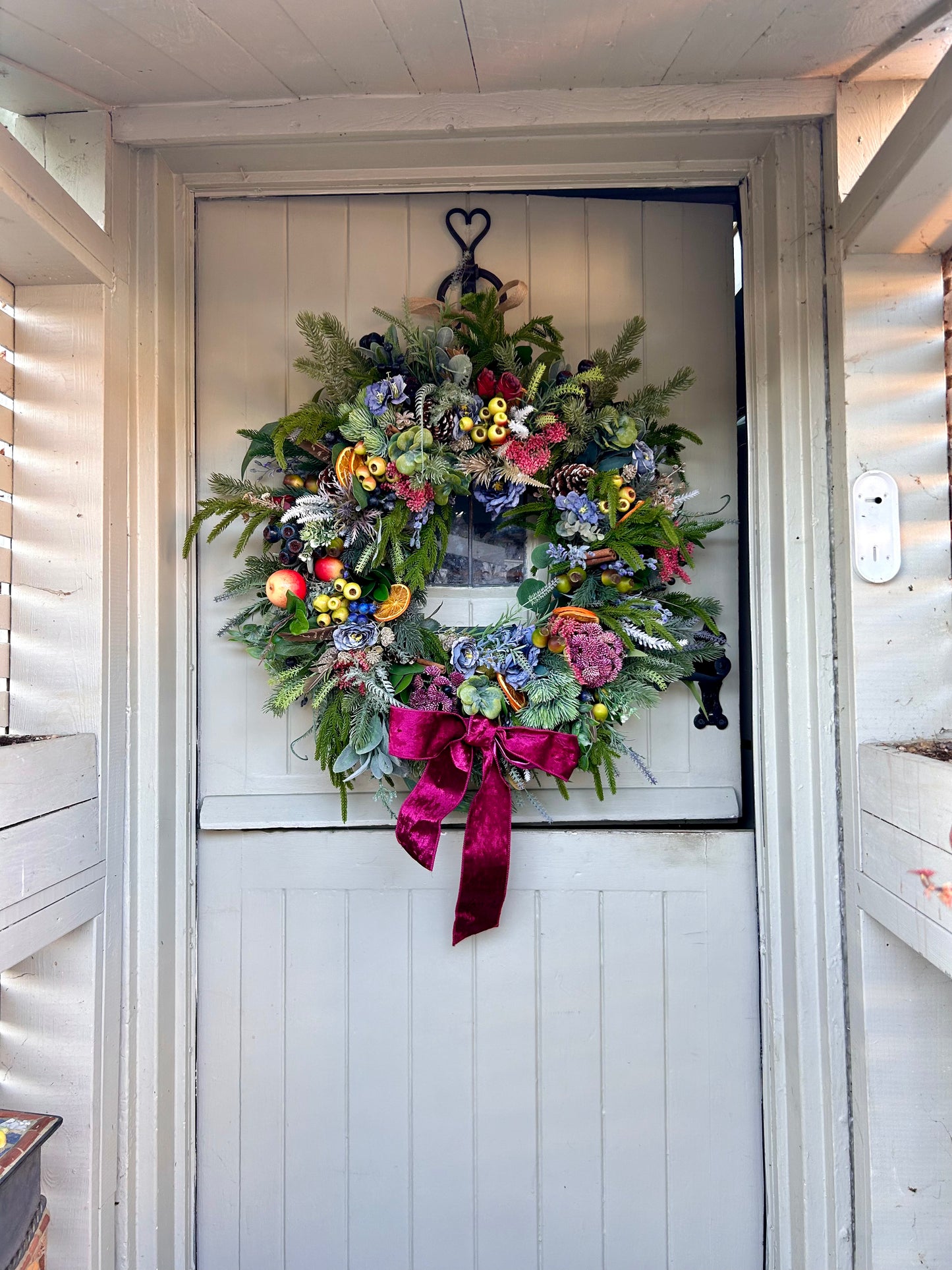 “FLORENCE” Christmas wreath (FREE P&P)