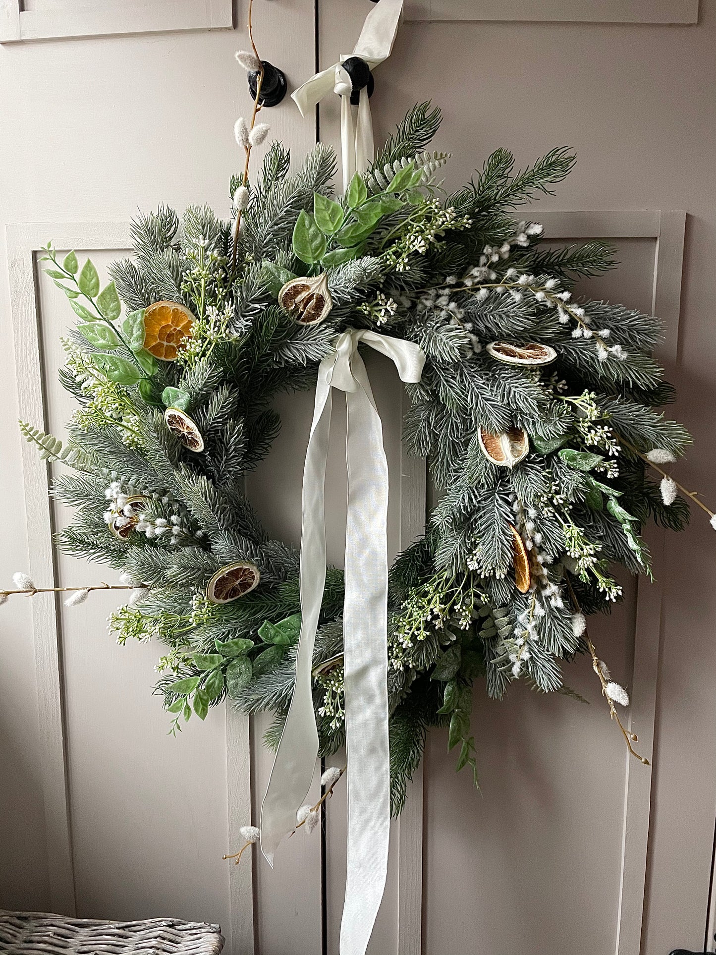 'COUNTRY FARMHOUSE' Wreath