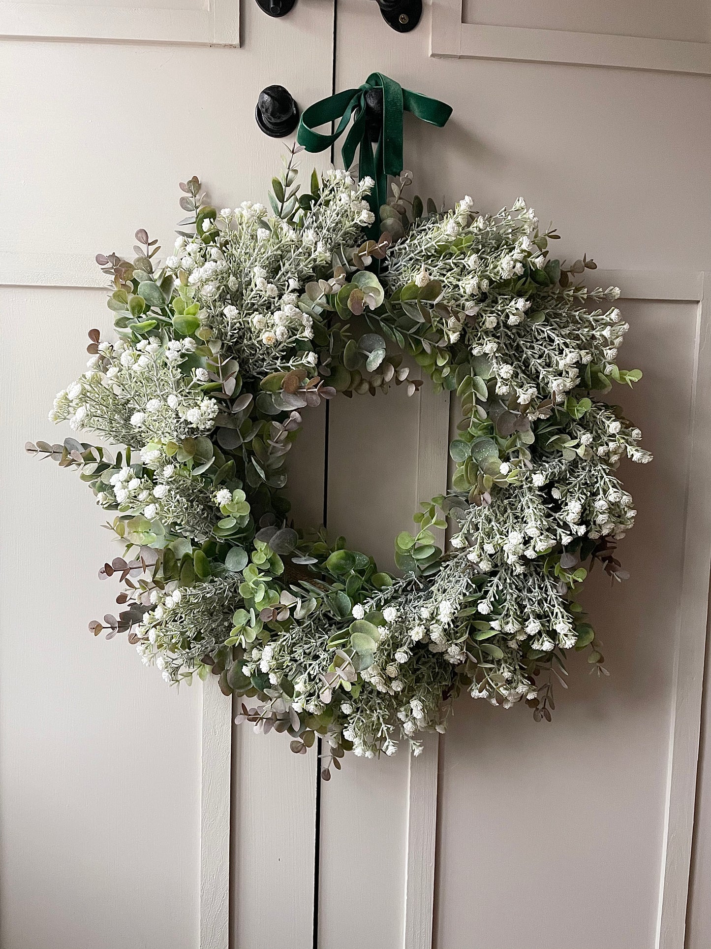 “LADY EARL” faux wreath