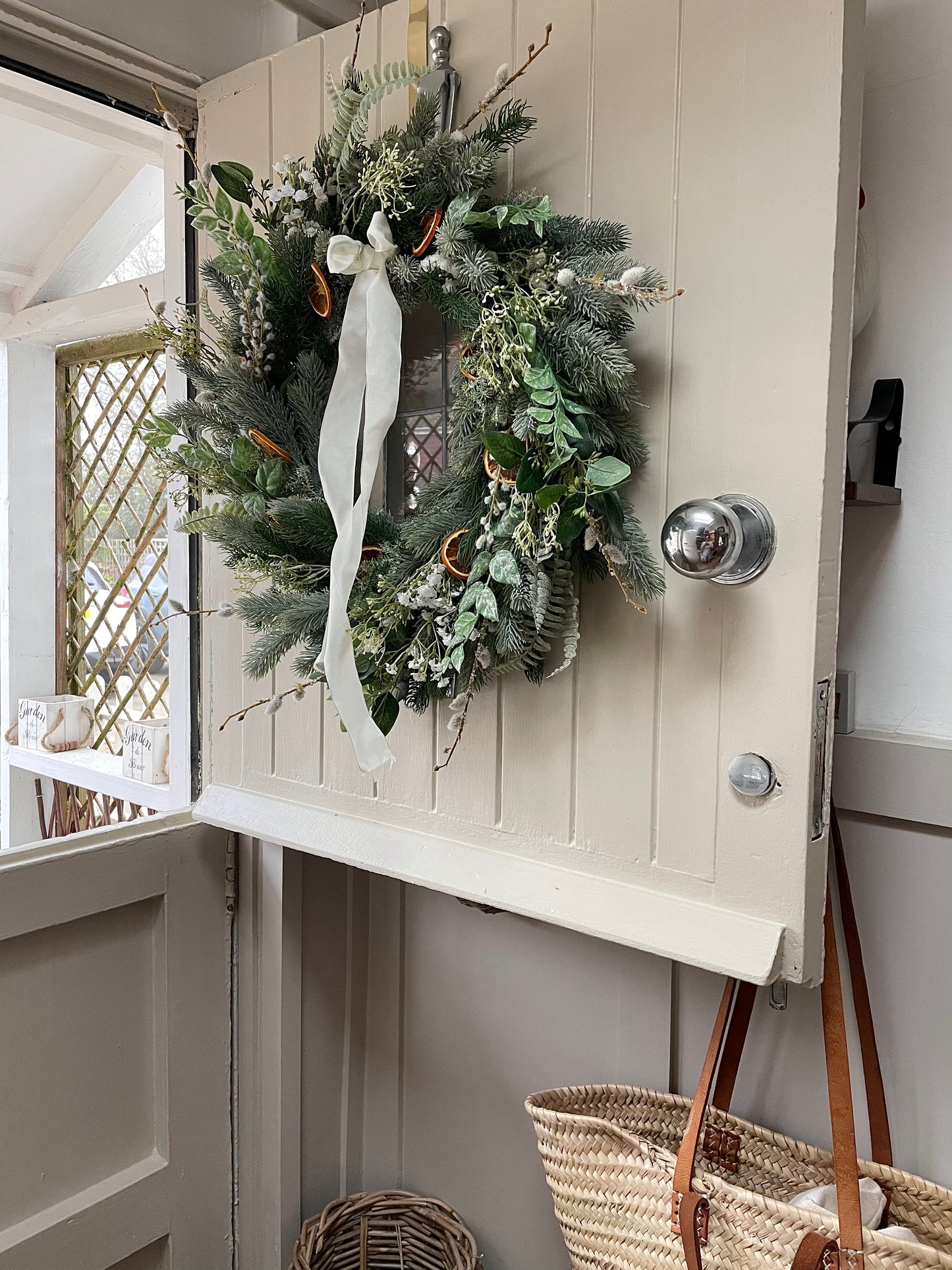 'COUNTRY FARMHOUSE' Wreath