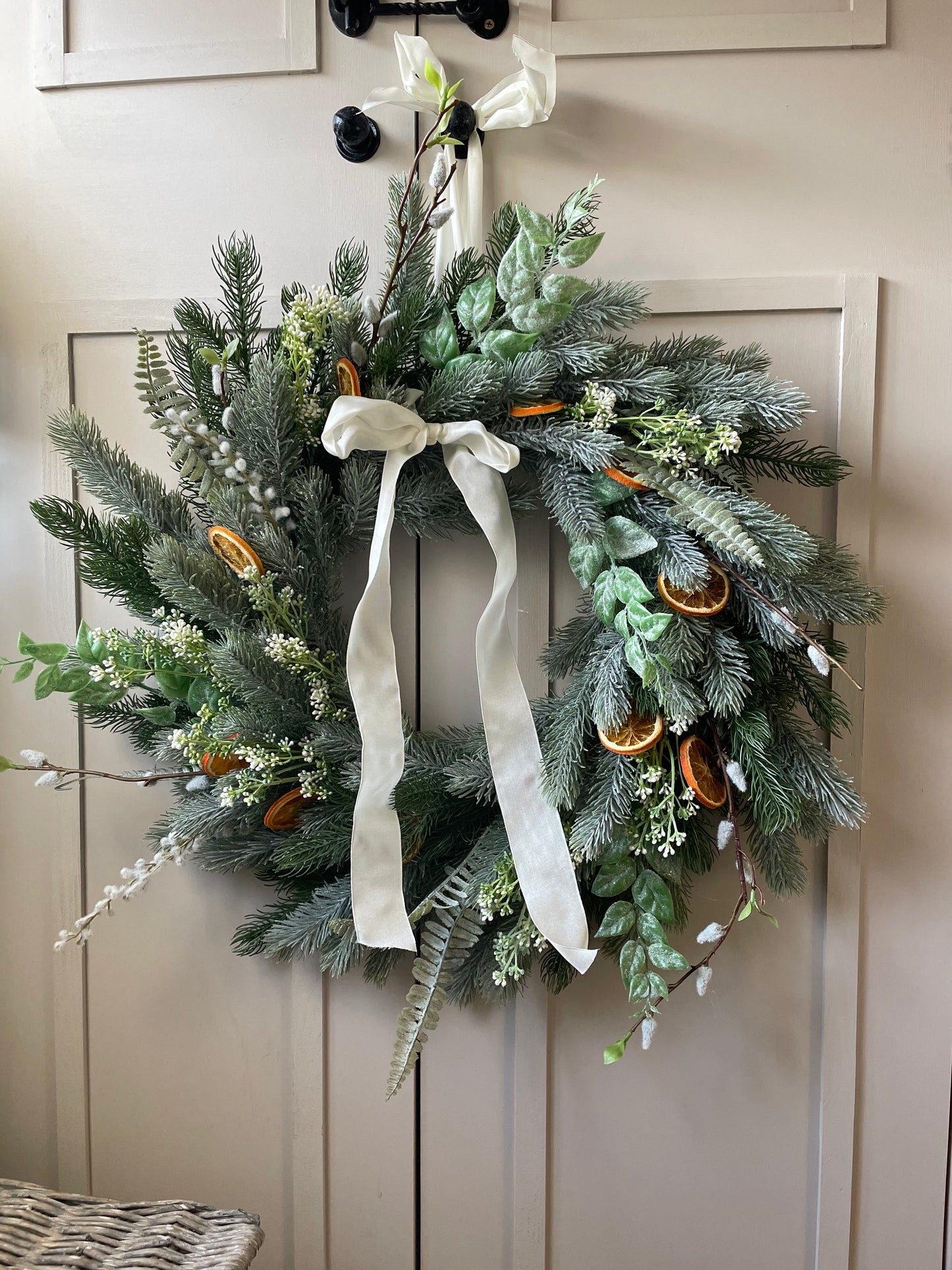 'COUNTRY FARMHOUSE' Wreath