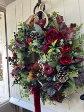 Load image into Gallery viewer, “CHARLOTTE ” artificial wreath (FREE P&amp;P)
