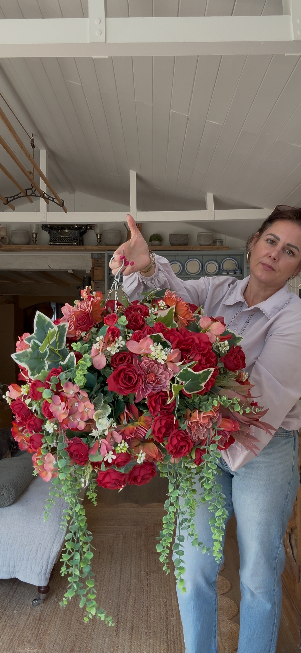 “Bella” winter Luxury artificial hanging basket (FREE P&P)